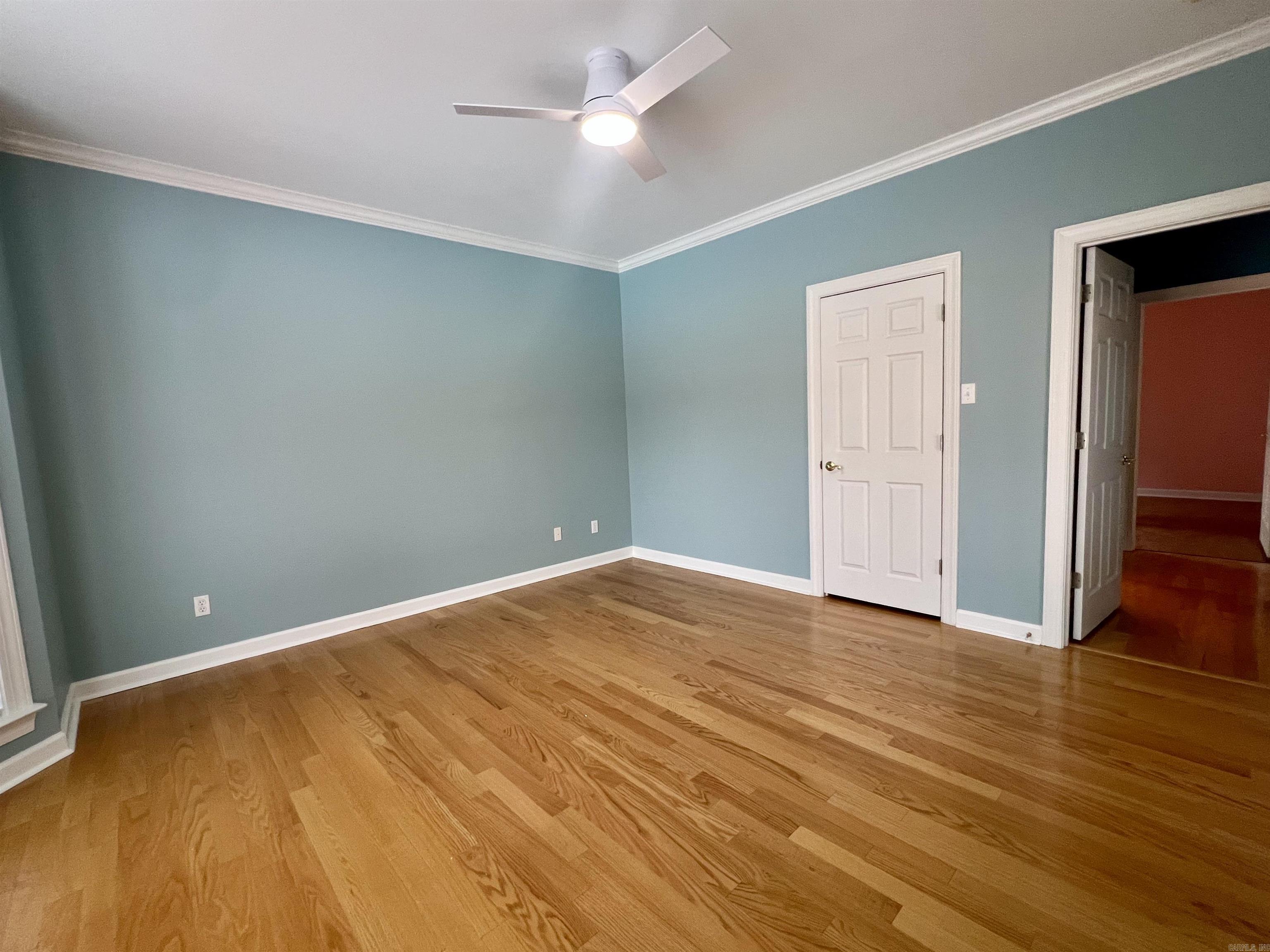 COUNTRY CLUB OF ARK THE - Residential Lease