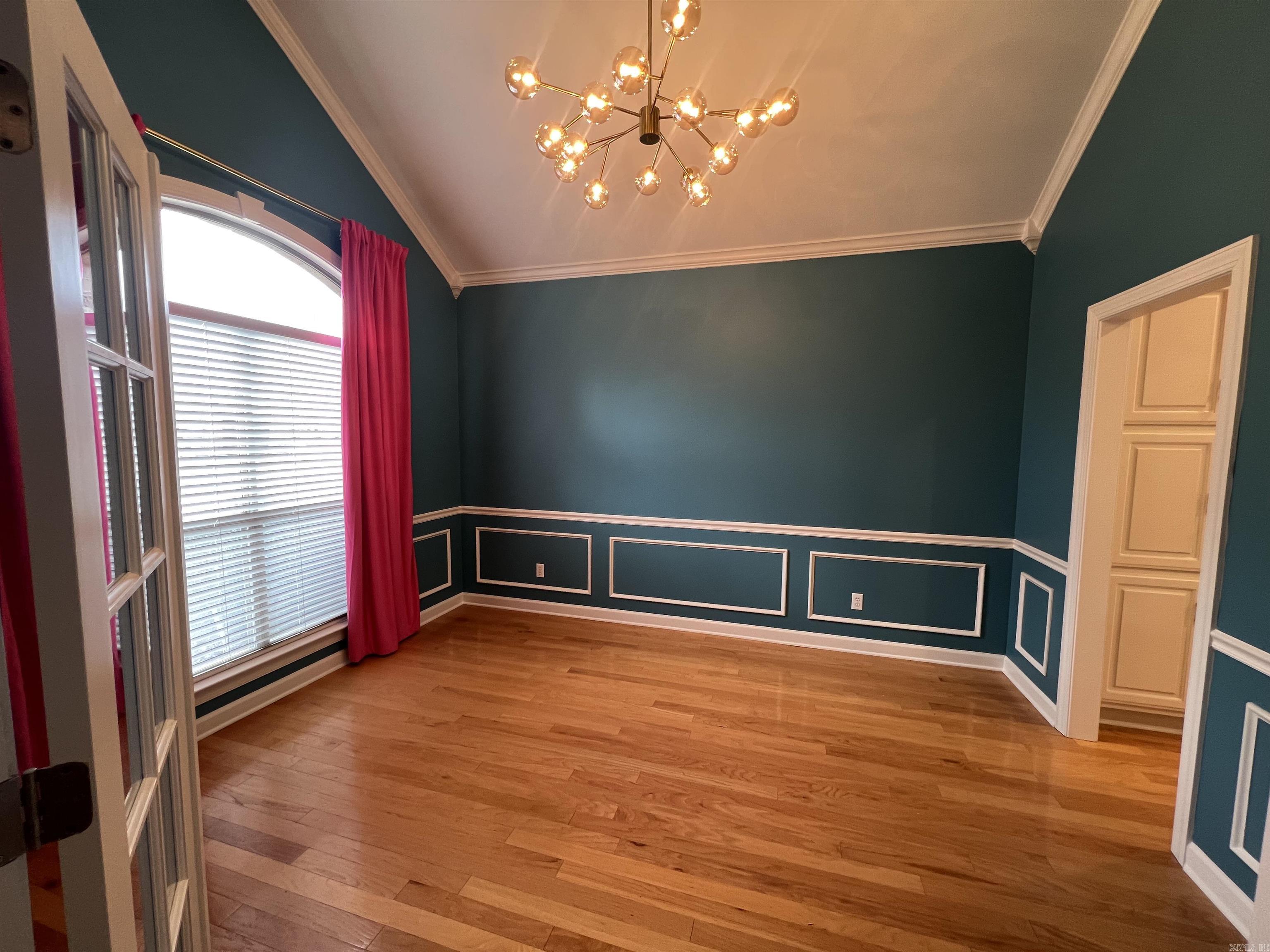 COUNTRY CLUB OF ARK THE - Residential Lease