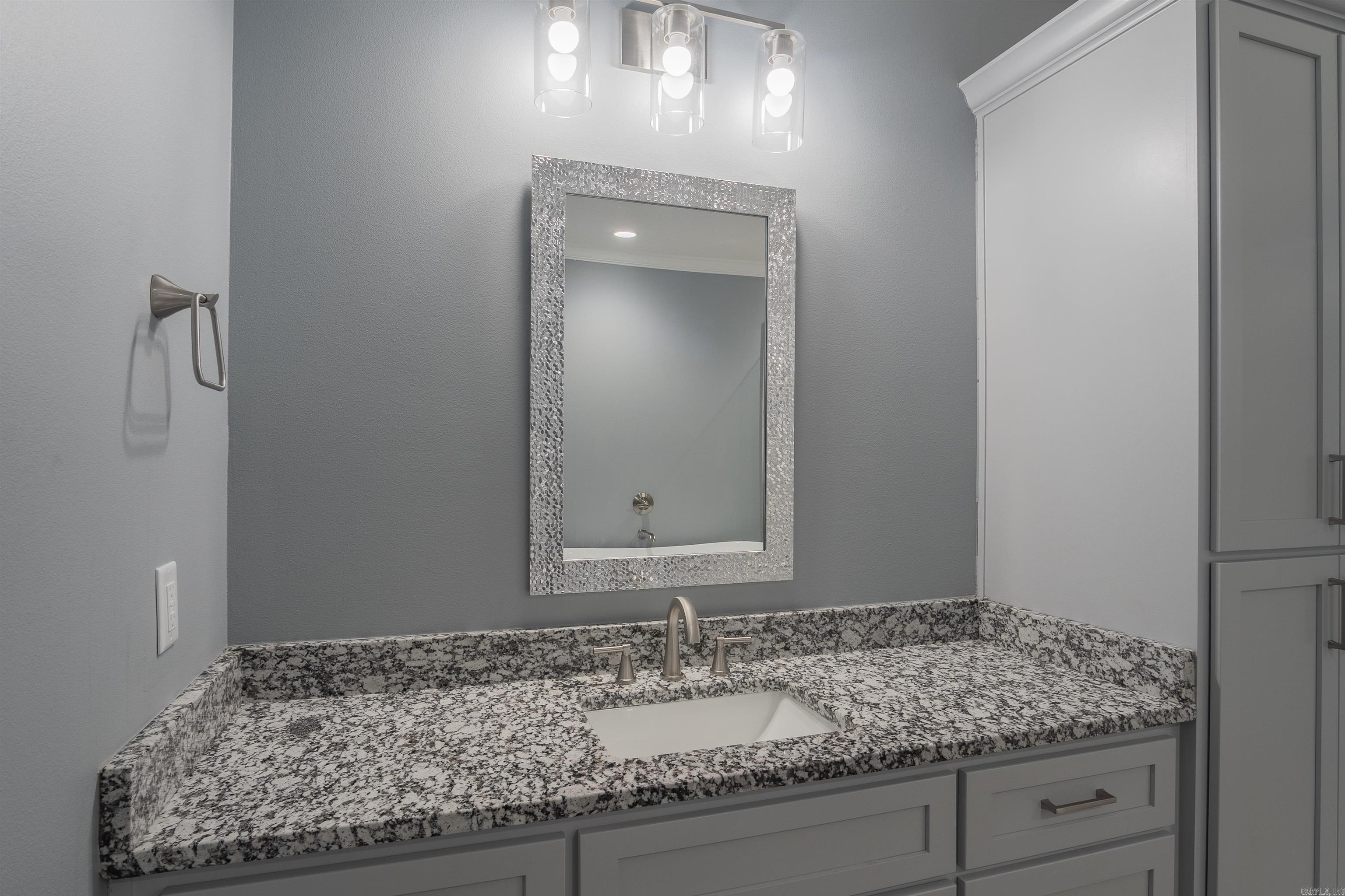 CREEKSIDE ADDN - Residential