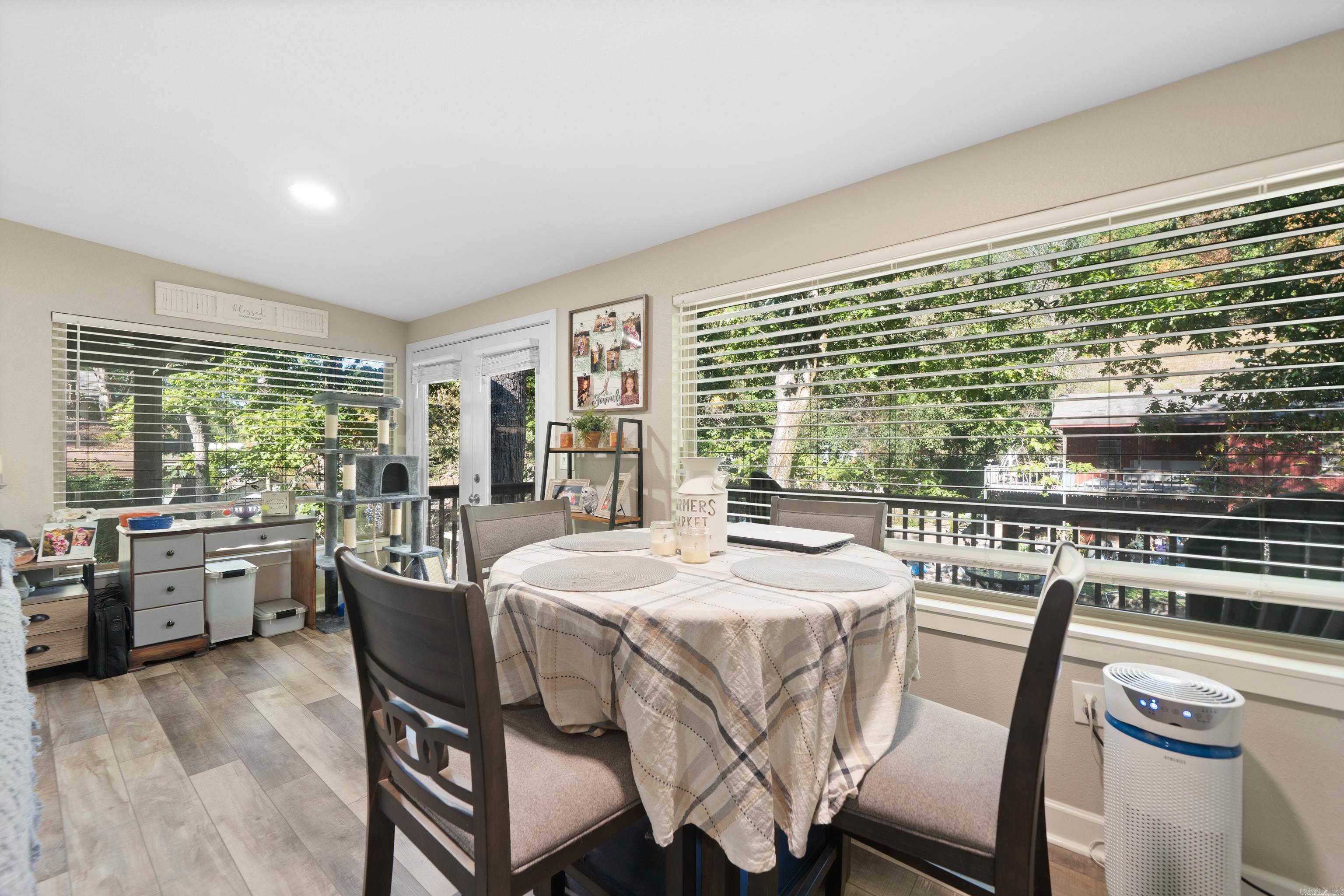 CATHERINE COVE - Residential