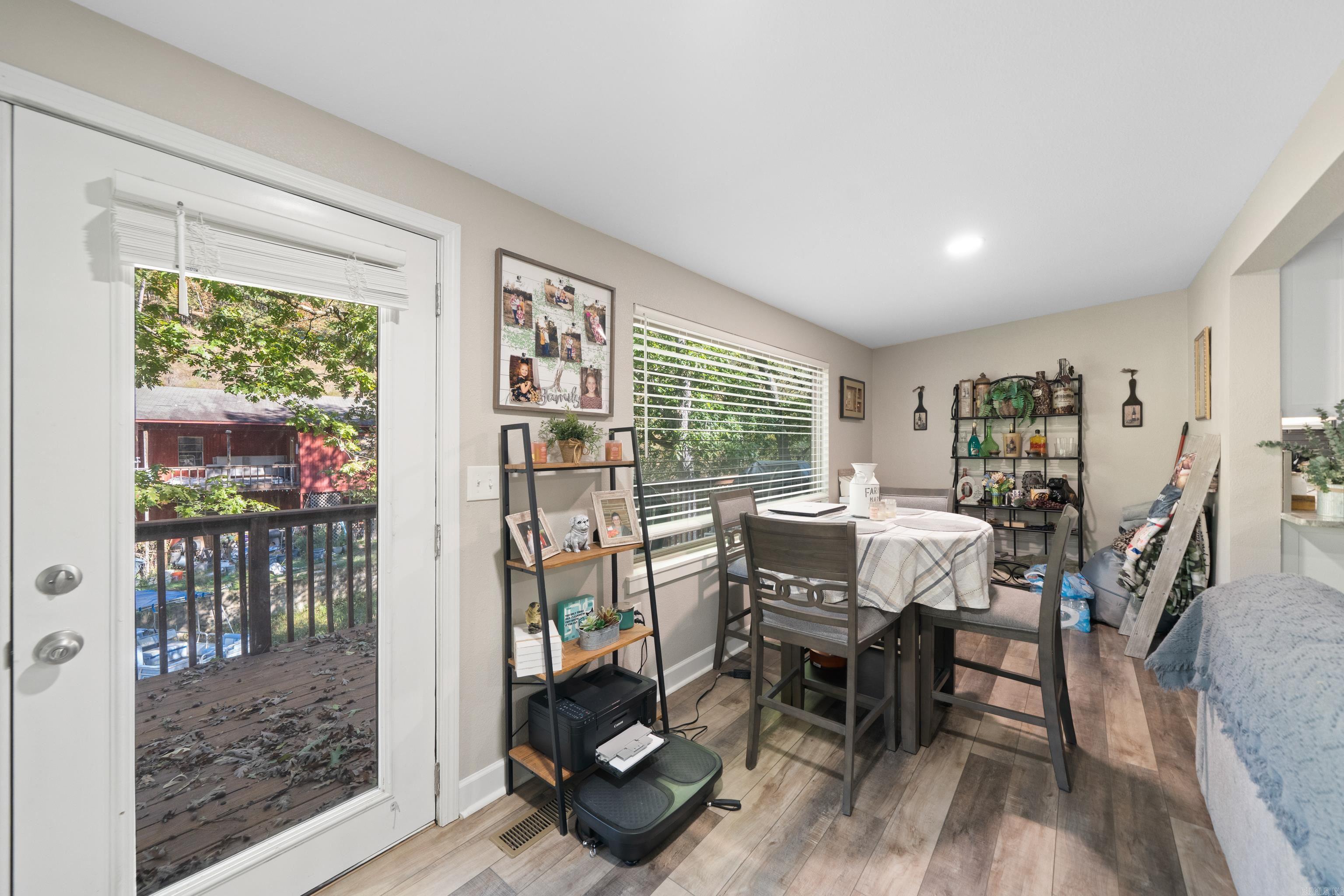 CATHERINE COVE - Residential