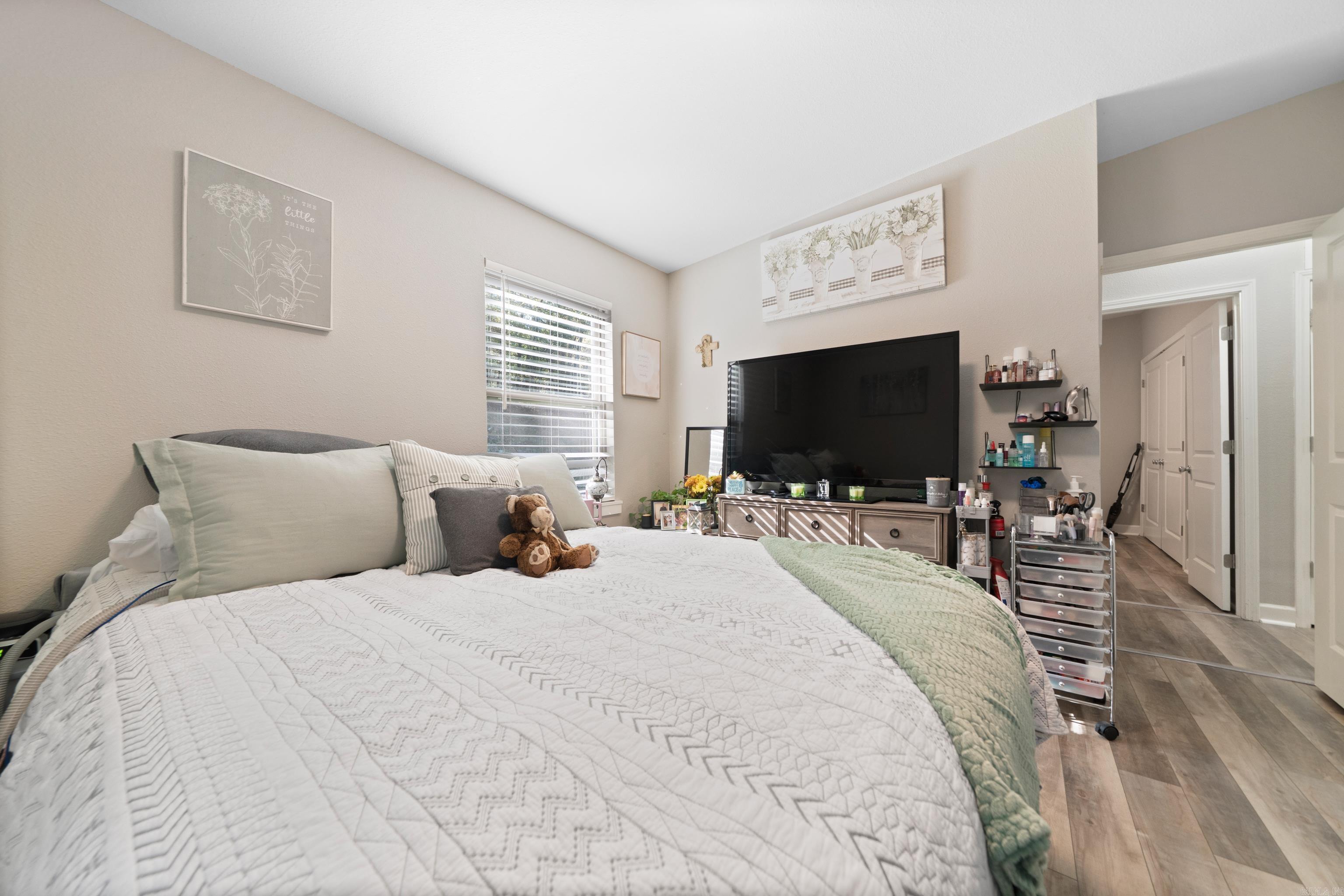 CATHERINE COVE - Residential