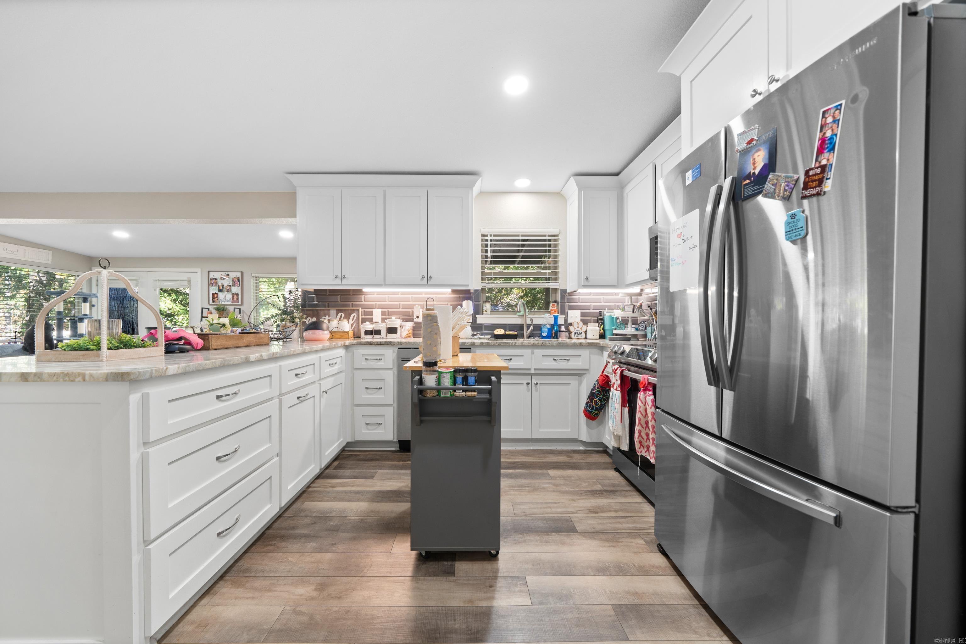 CATHERINE COVE - Residential