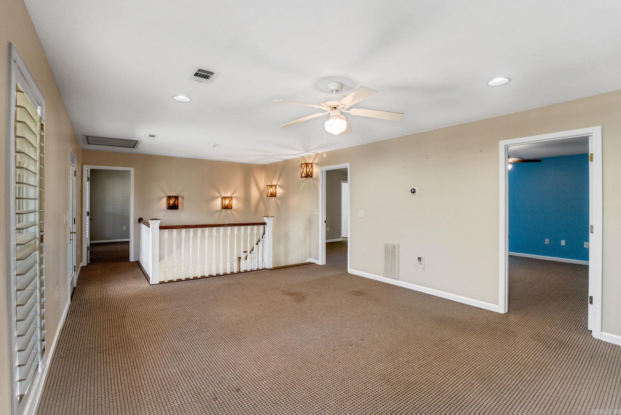 Eden Isle-Country Club - Residential