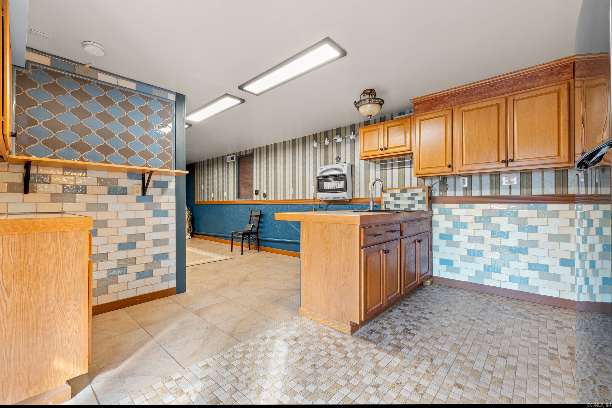 RICHARD'S - Residential