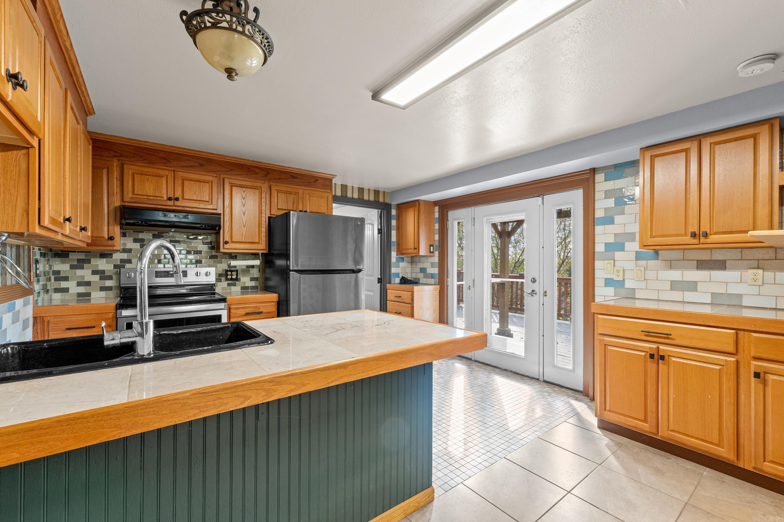 RICHARD'S - Residential