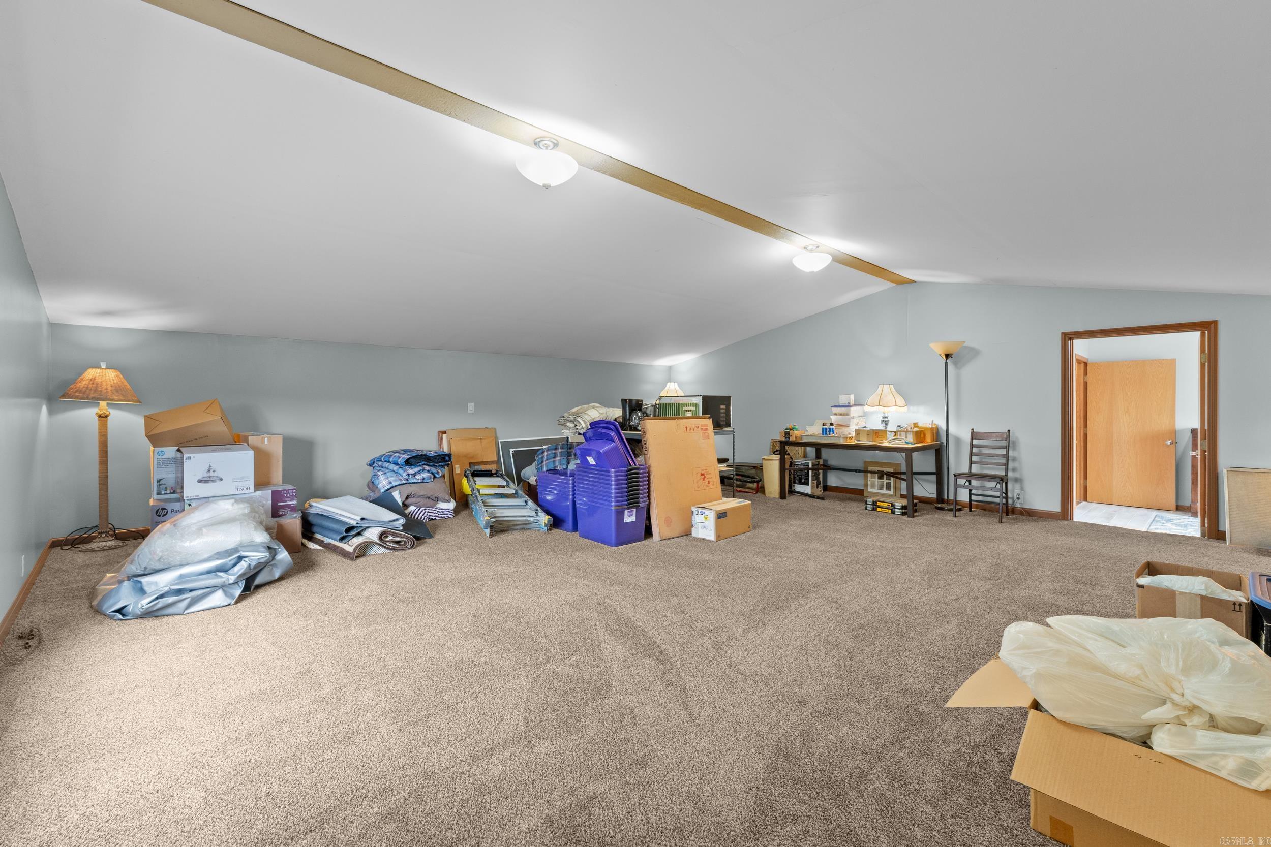 RICHARD'S - Residential