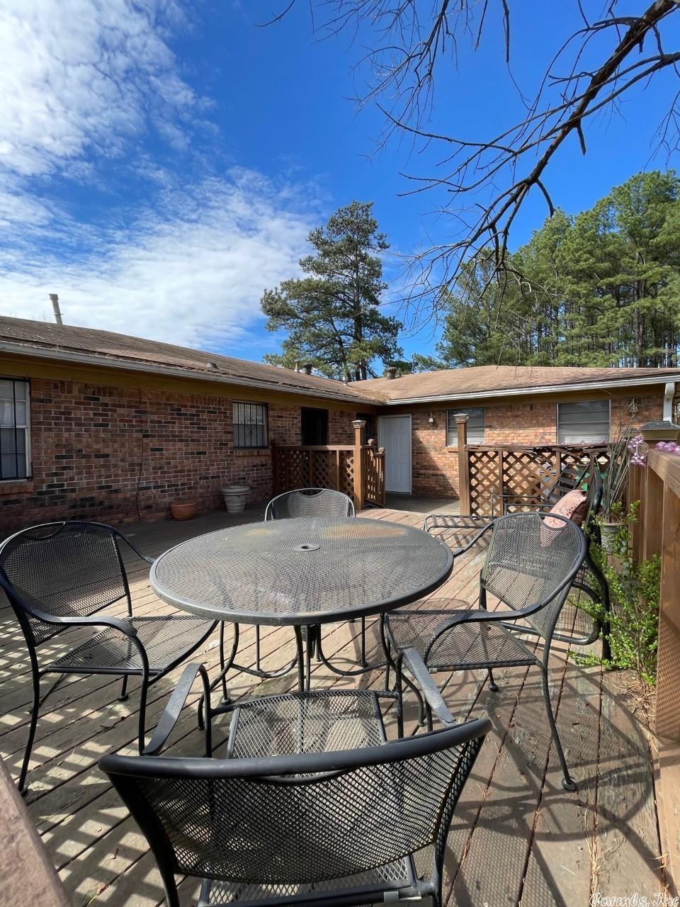 Mystery Manor - Residential Income