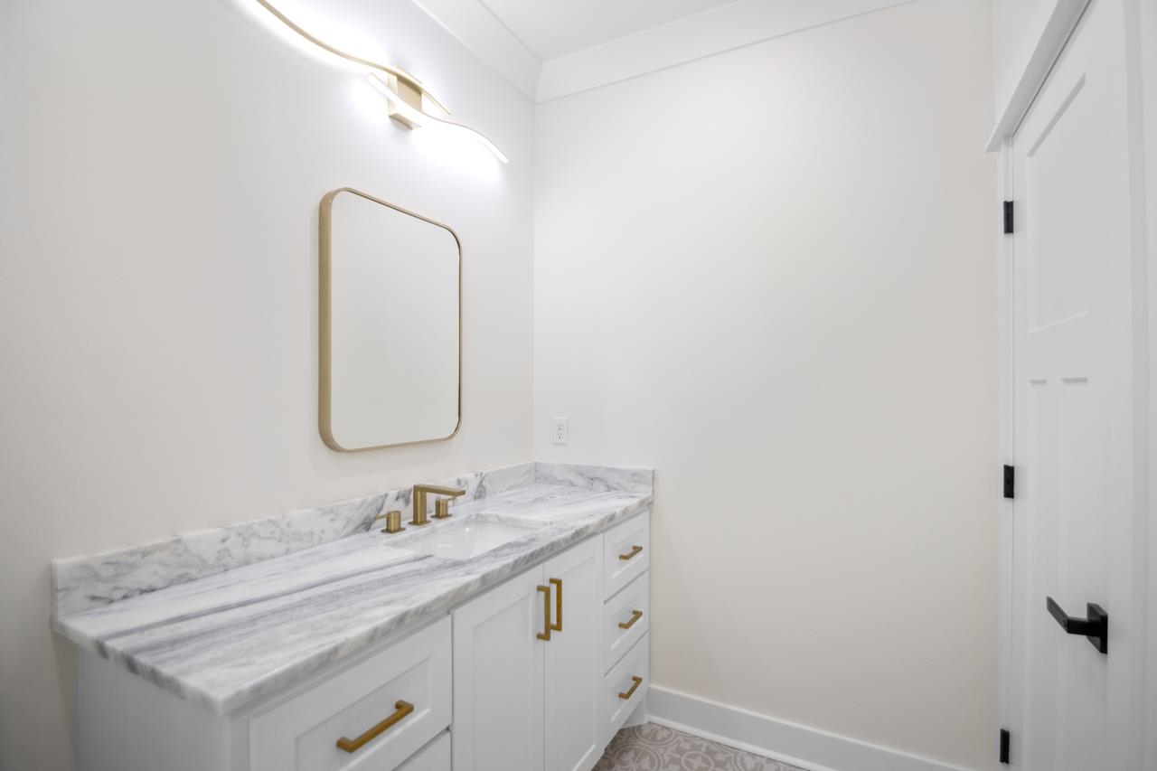 CREEKSIDE ADDN - Residential