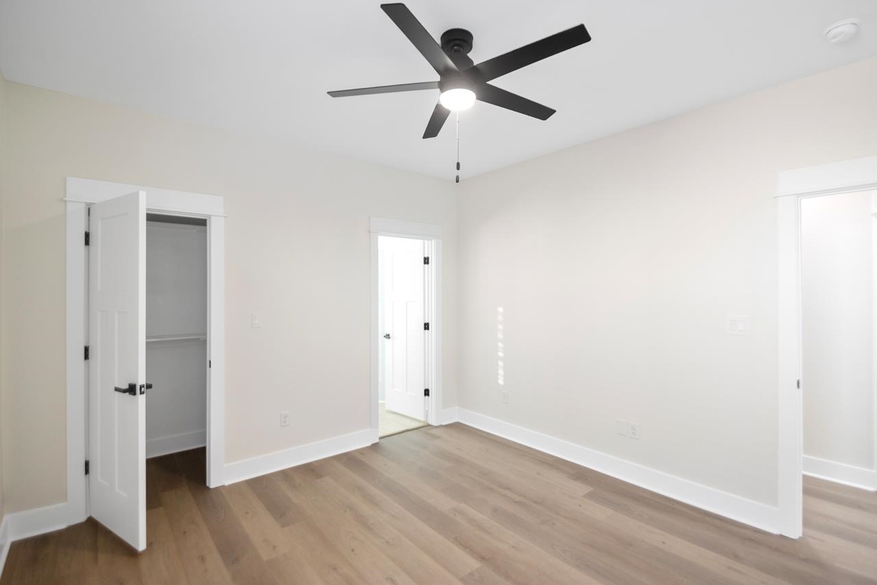 CREEKSIDE ADDN - Residential