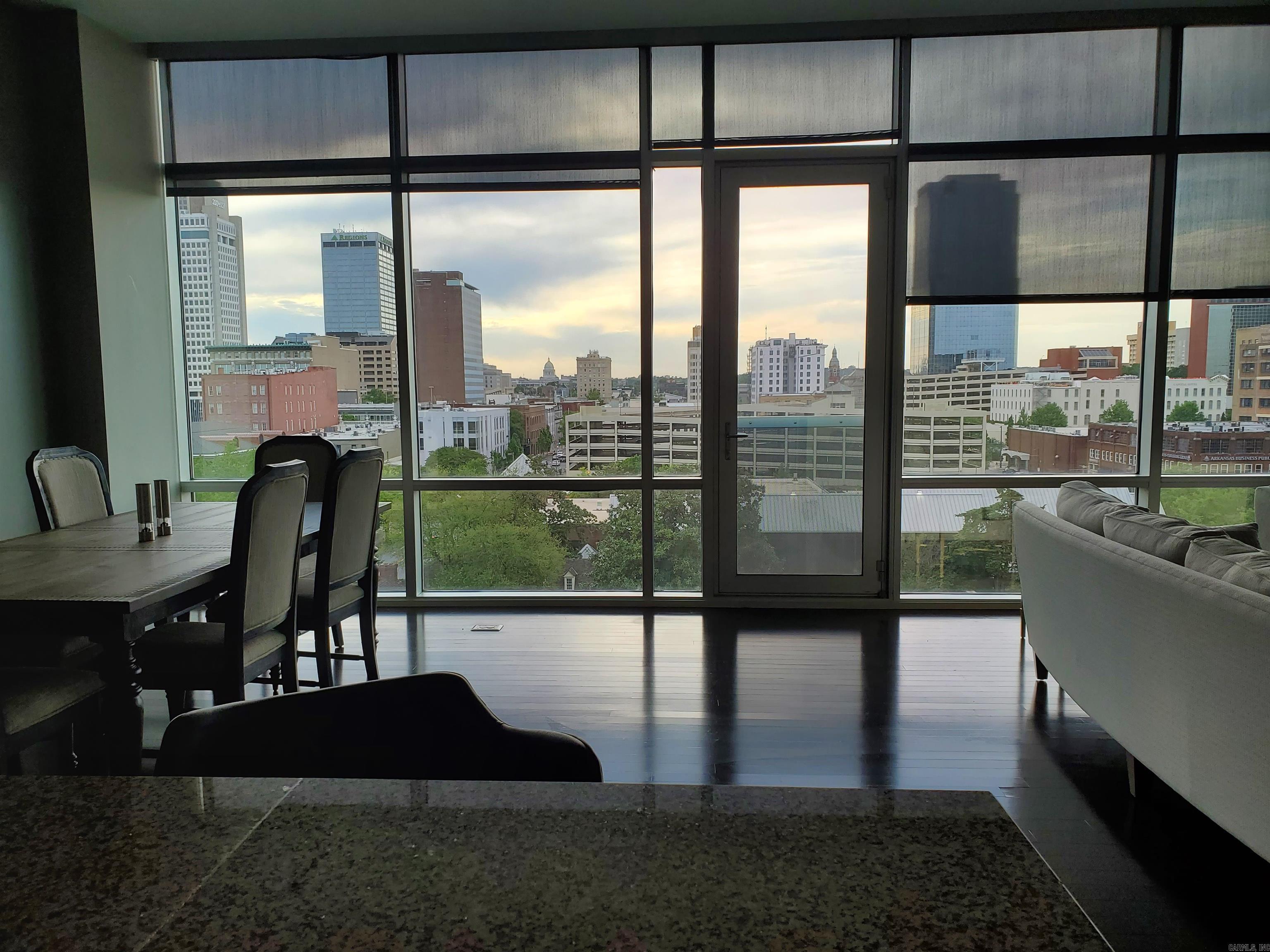300 THIRD HPR - Residential