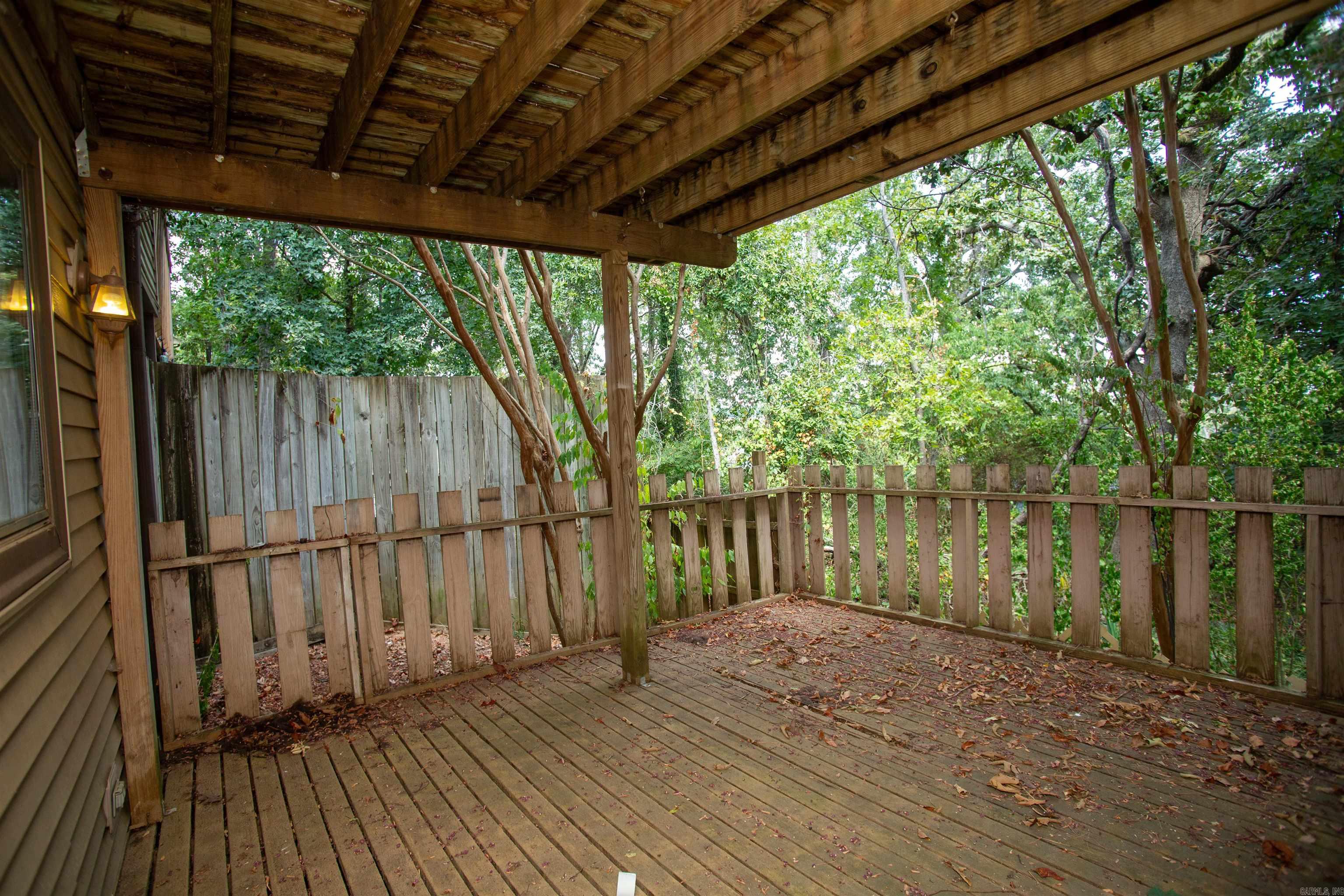 Pleasantwood Condominiums - Residential Lease