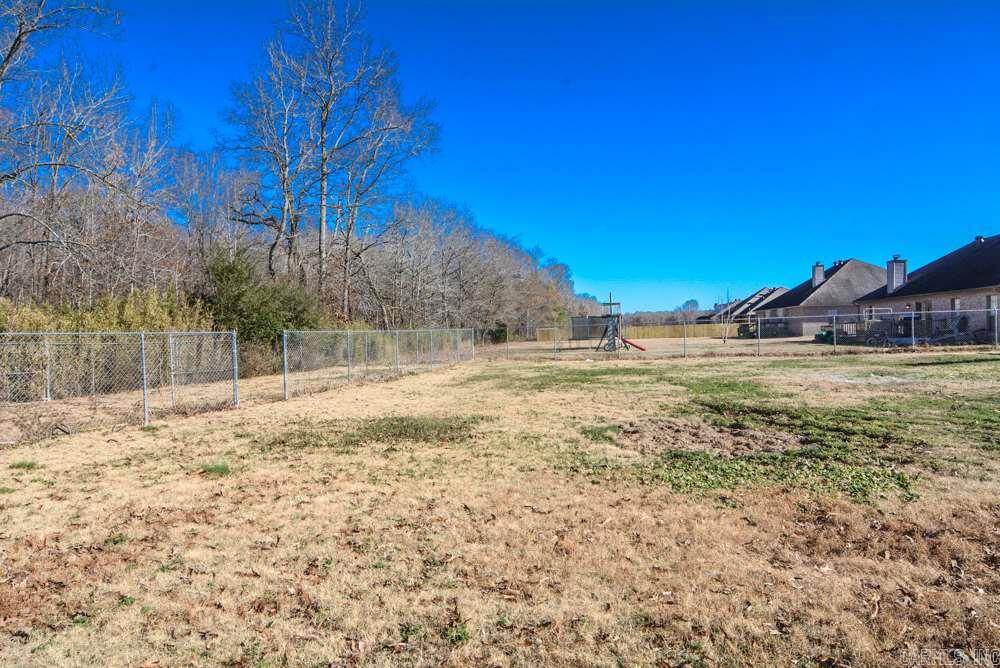 WALNUT POINTE NORTHLAKE SUBDIVIS - Residential