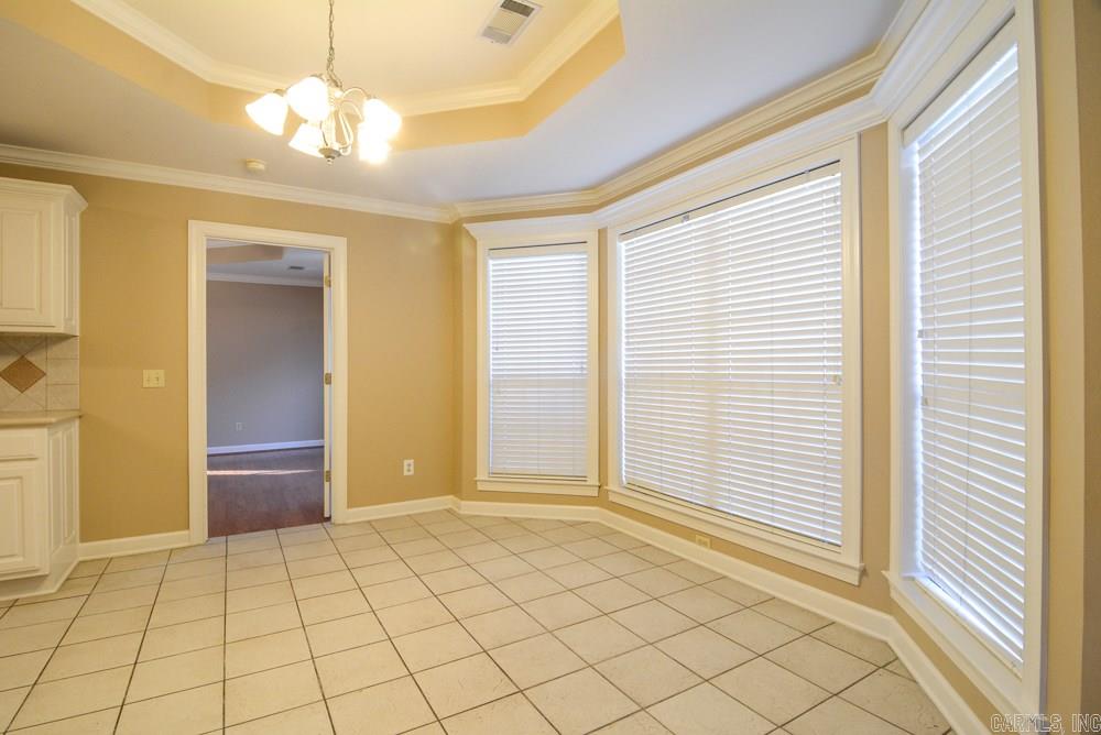 WALNUT POINTE NORTHLAKE SUBDIVIS - Residential