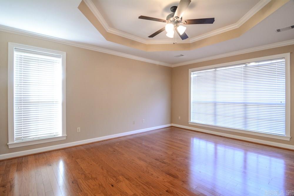 WALNUT POINTE NORTHLAKE SUBDIVIS - Residential