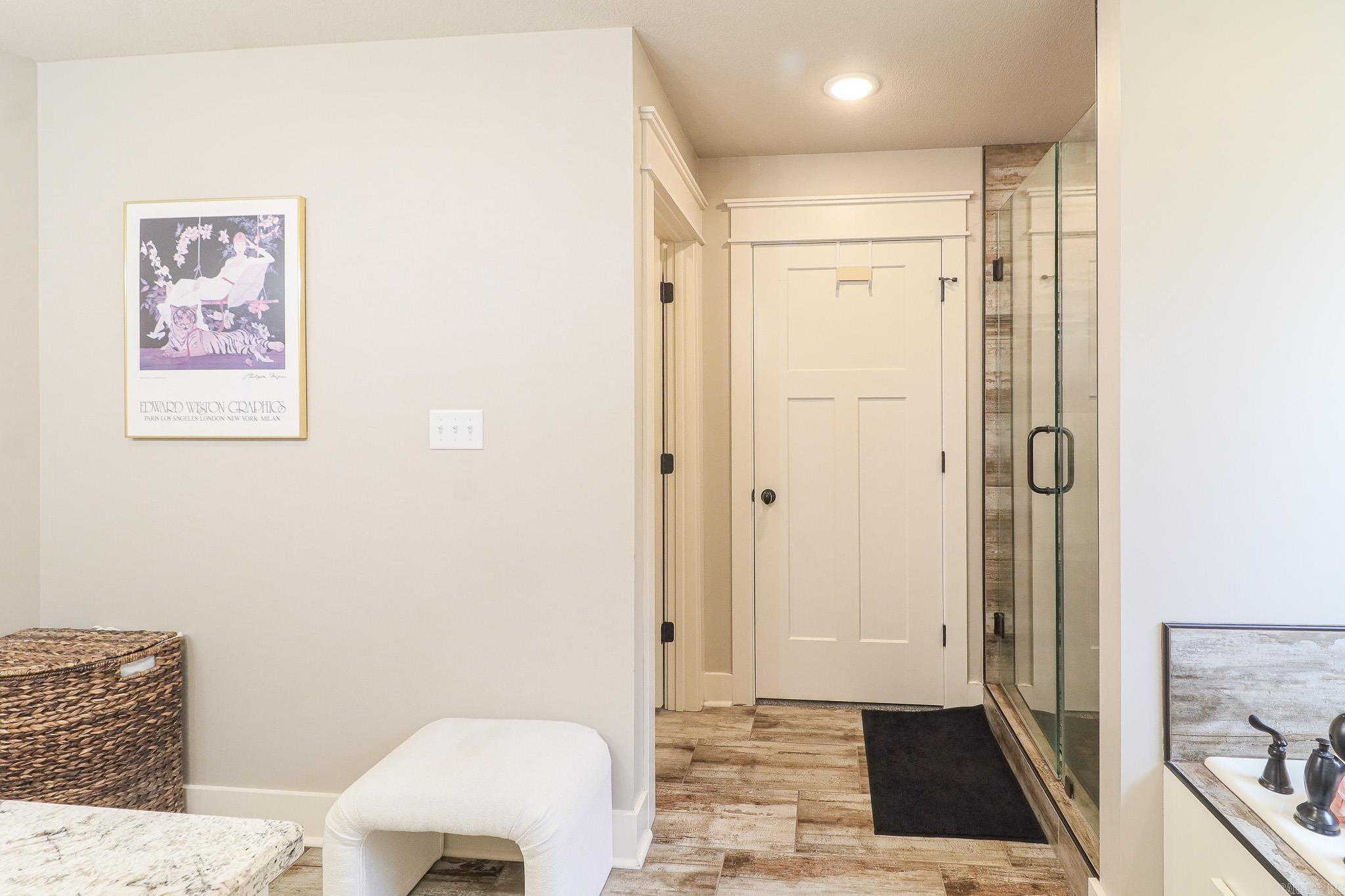 Sarah Crossing - Residential