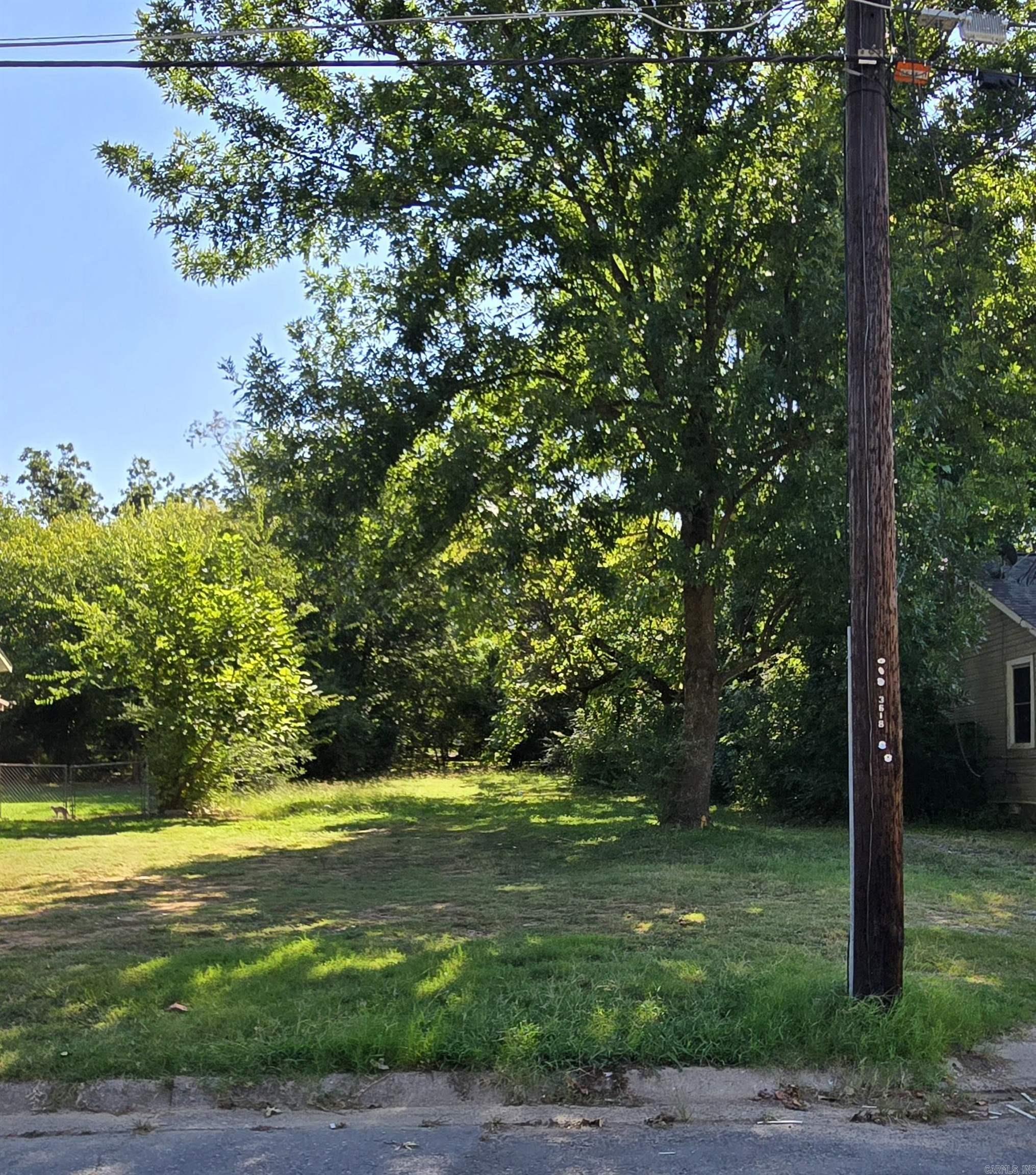 Endless potential awaits at 3618 Gum Street! This cleared lot is ready for your vision. Whether it’s a new home, rental, or investment build. Located in an established neighborhood, you’ll enjoy quick access to shopping, schools, parks, and downtown North Little Rock. Flat & build-ready lot. Convenient to I-40, I-440, and U.S. Hwy 70 for easy commuting. Great spot for homeowners, builders, or investors. A solid opportunity to secure land in a growing North Little Rock area—bring your plans and make it yours!