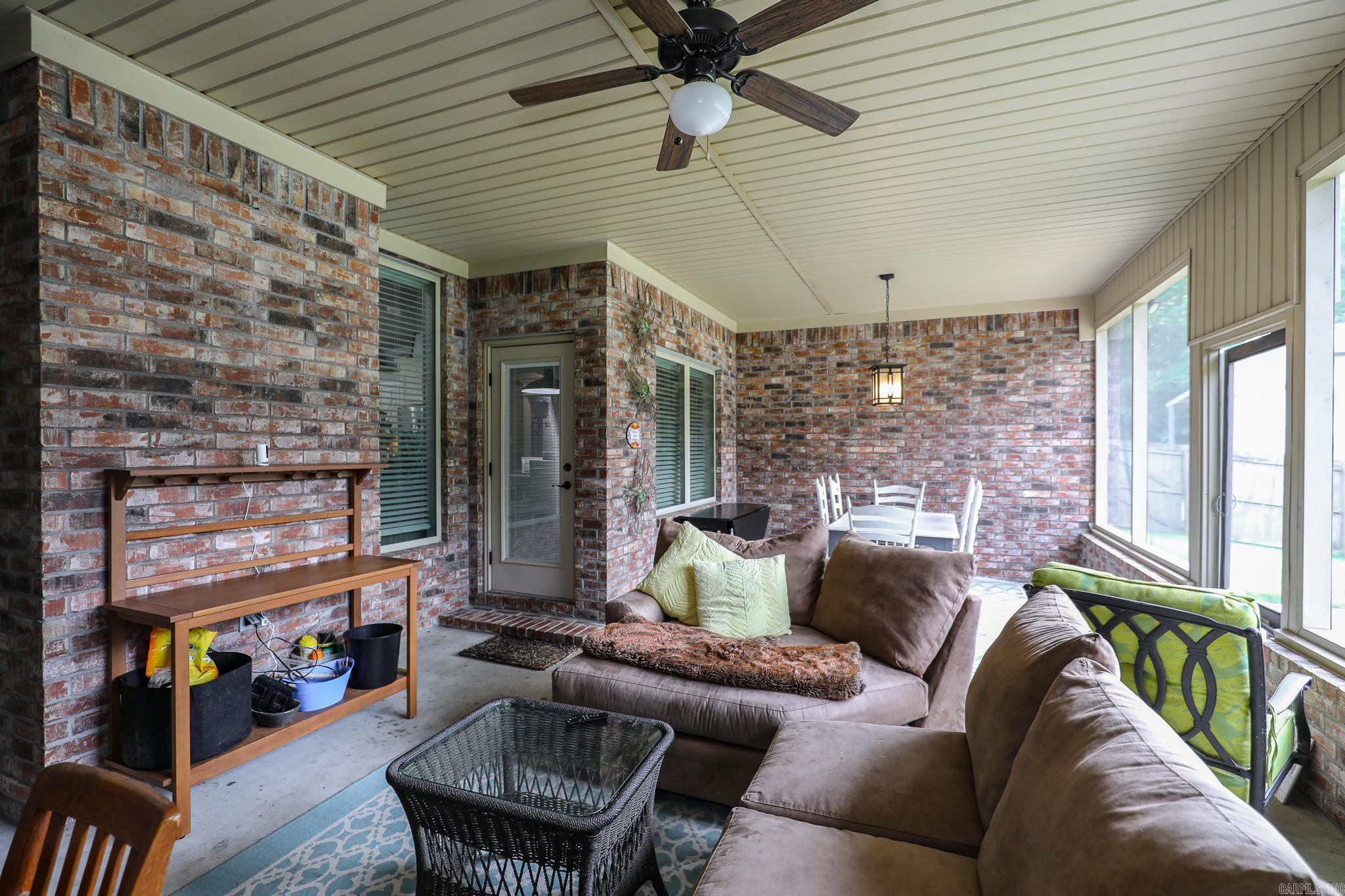 PINEWOOD ESTATES - Residential