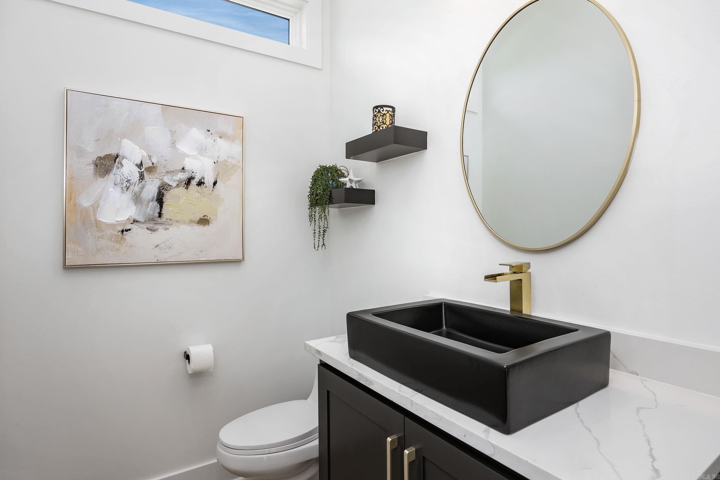 CHENAL VALLEY "FALSTONE COURT" - Residential