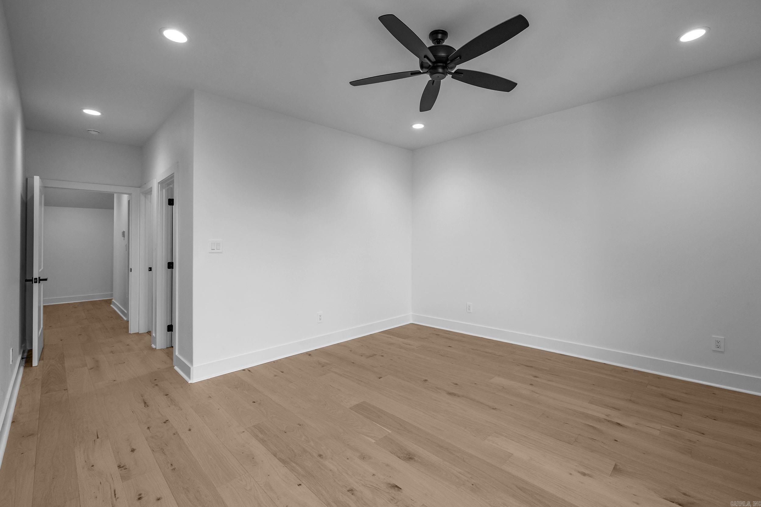 CHENAL VALLEY "FALSTONE COURT" - Residential