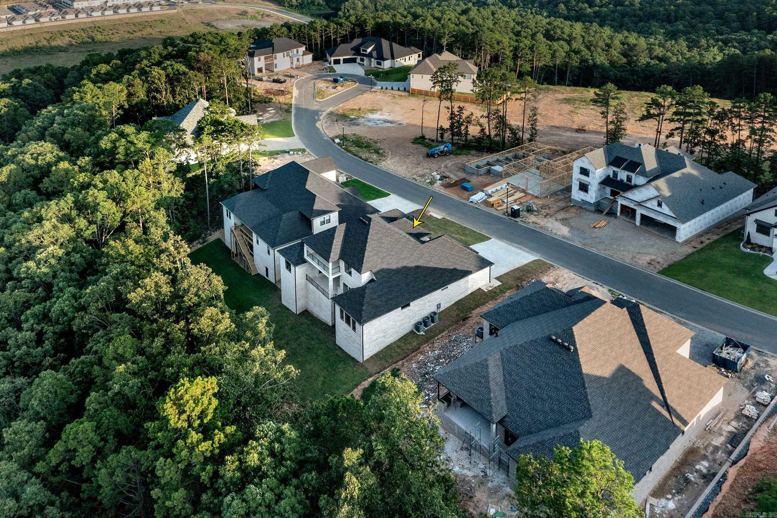 CHENAL VALLEY "FALSTONE COURT" - Residential