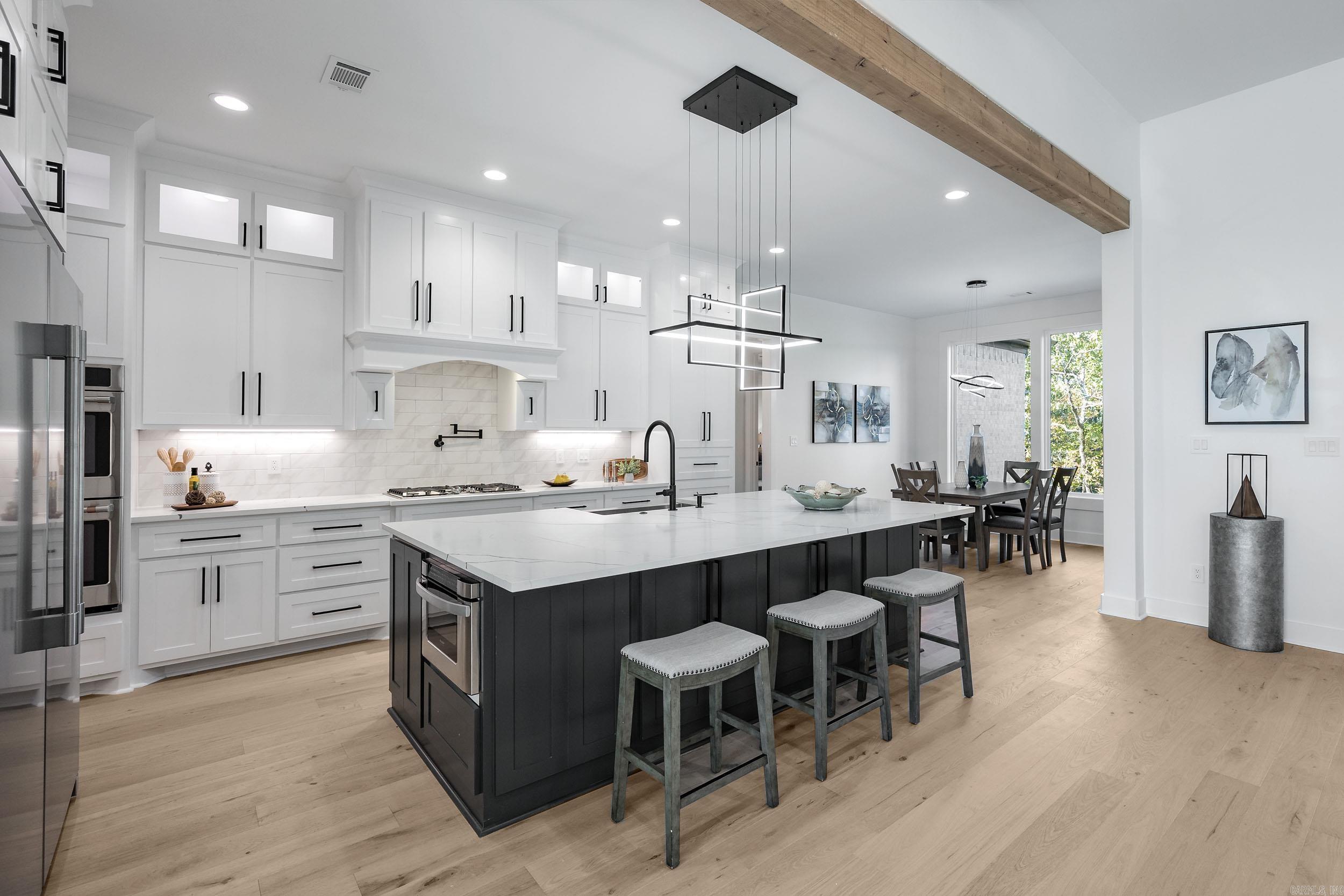 CHENAL VALLEY "FALSTONE COURT" - Residential