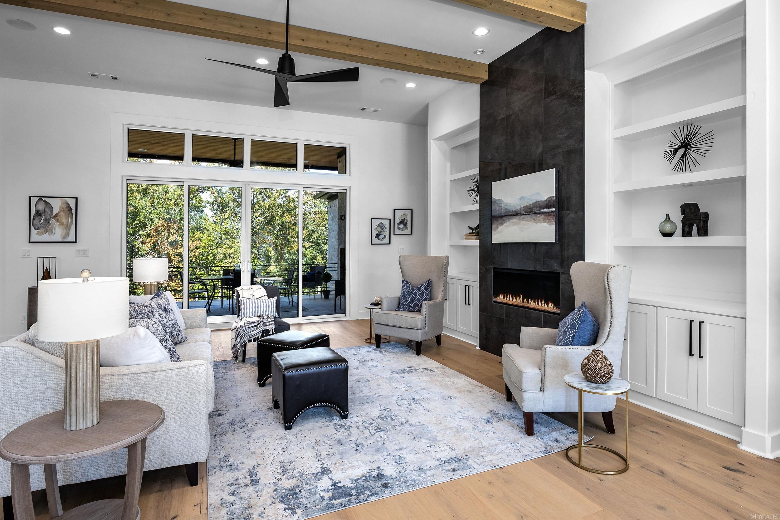 CHENAL VALLEY "FALSTONE COURT" - Residential