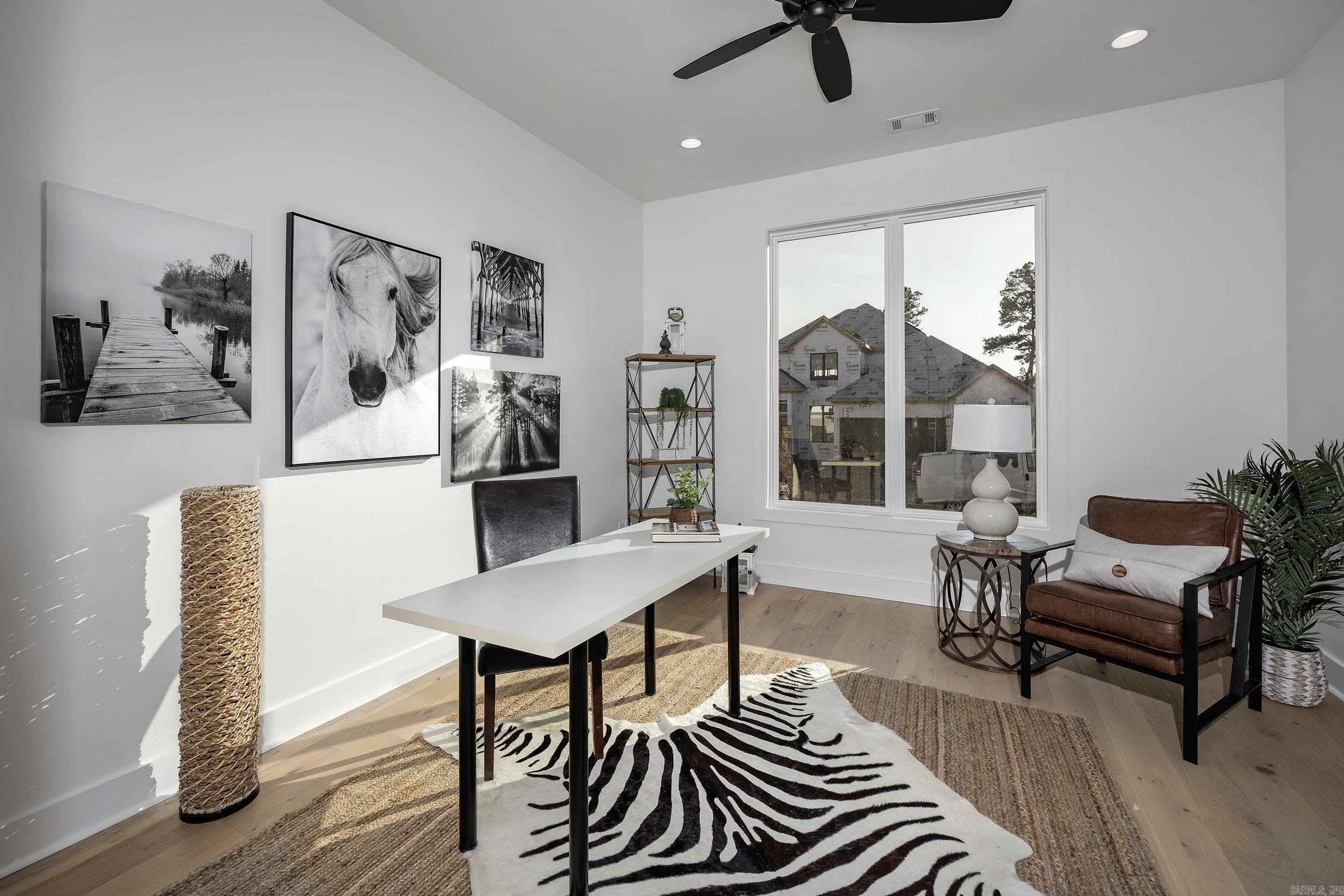 CHENAL VALLEY "FALSTONE COURT" - Residential