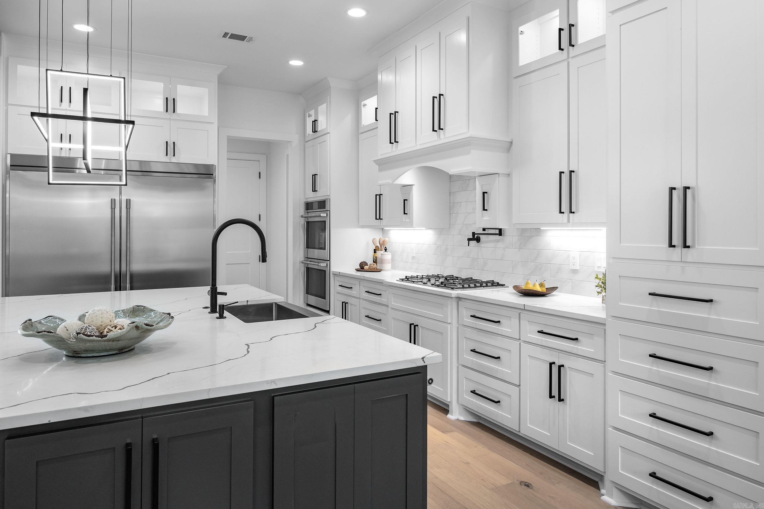 CHENAL VALLEY "FALSTONE COURT" - Residential