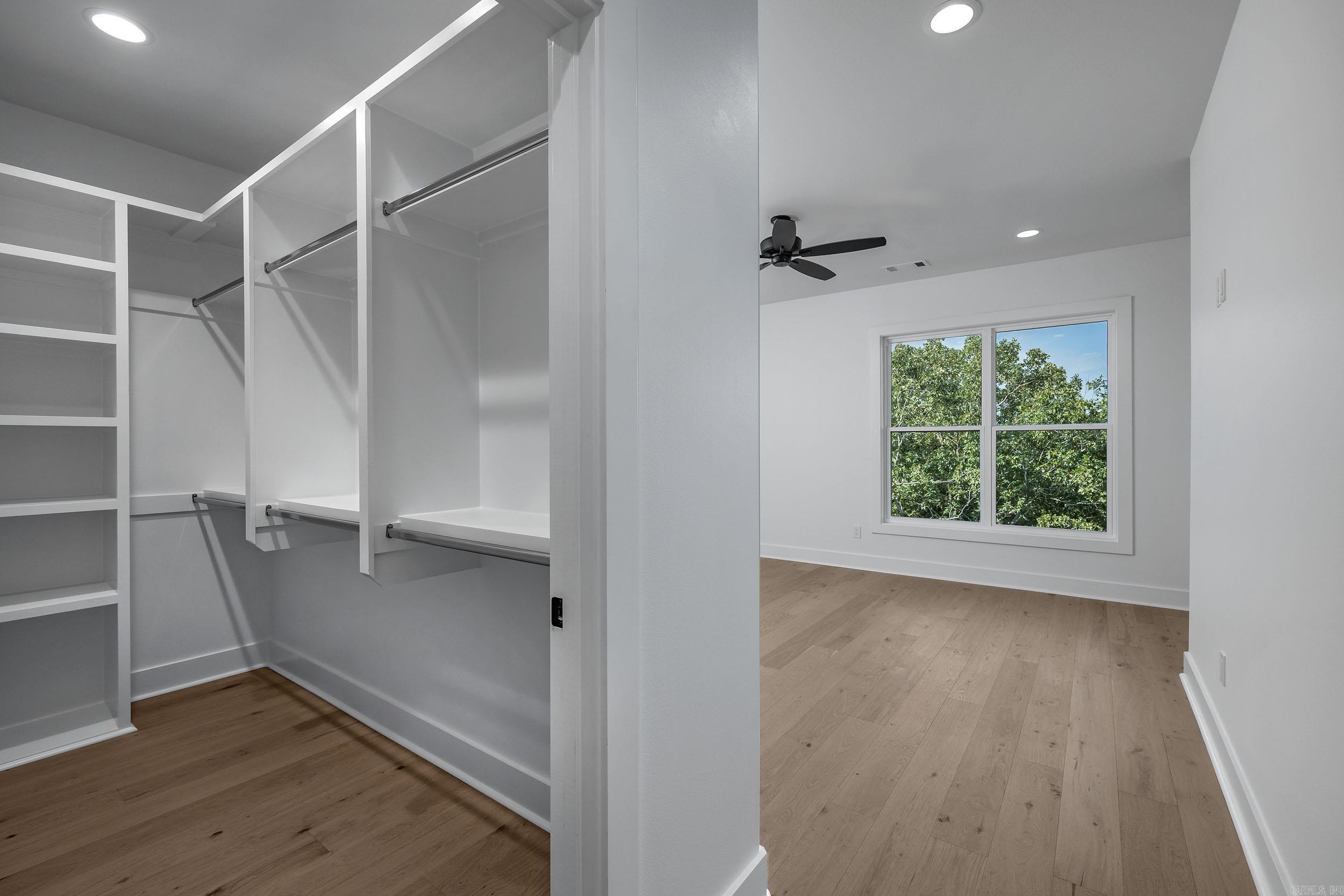 CHENAL VALLEY "FALSTONE COURT" - Residential