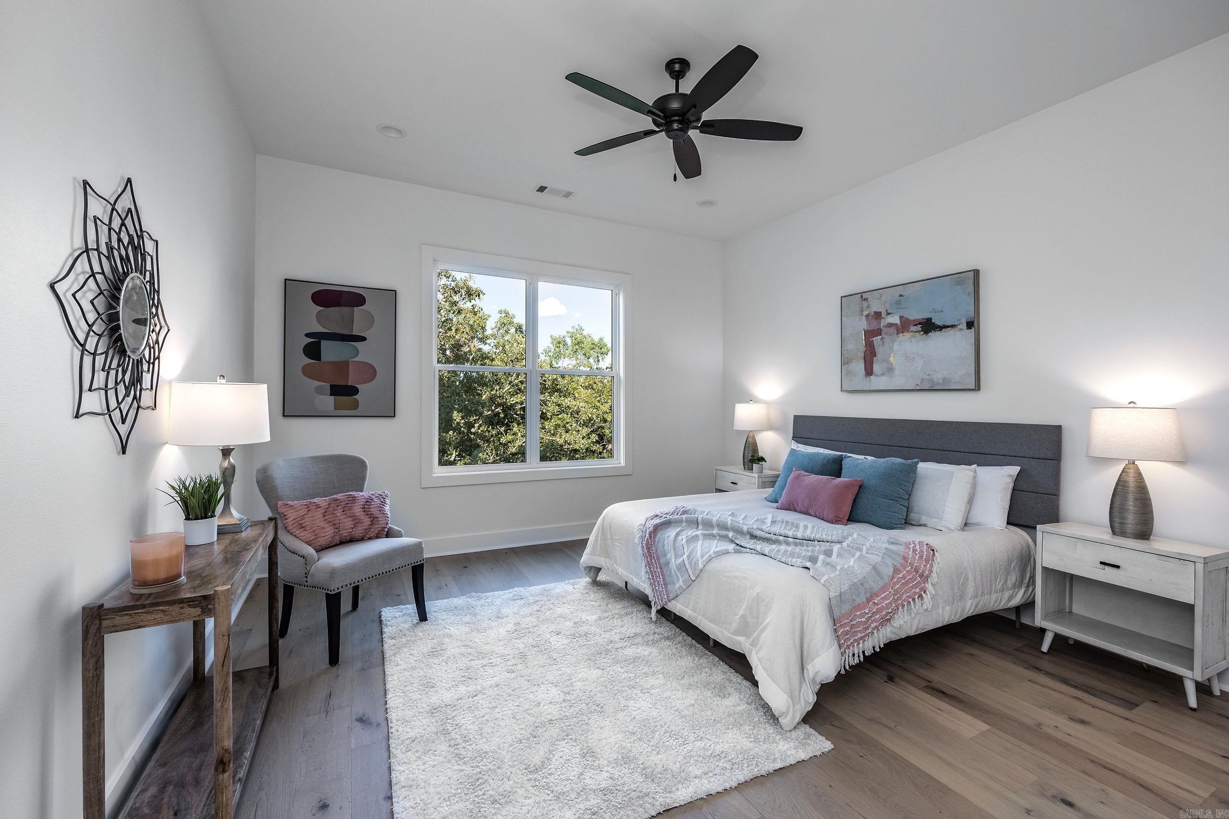 CHENAL VALLEY "FALSTONE COURT" - Residential