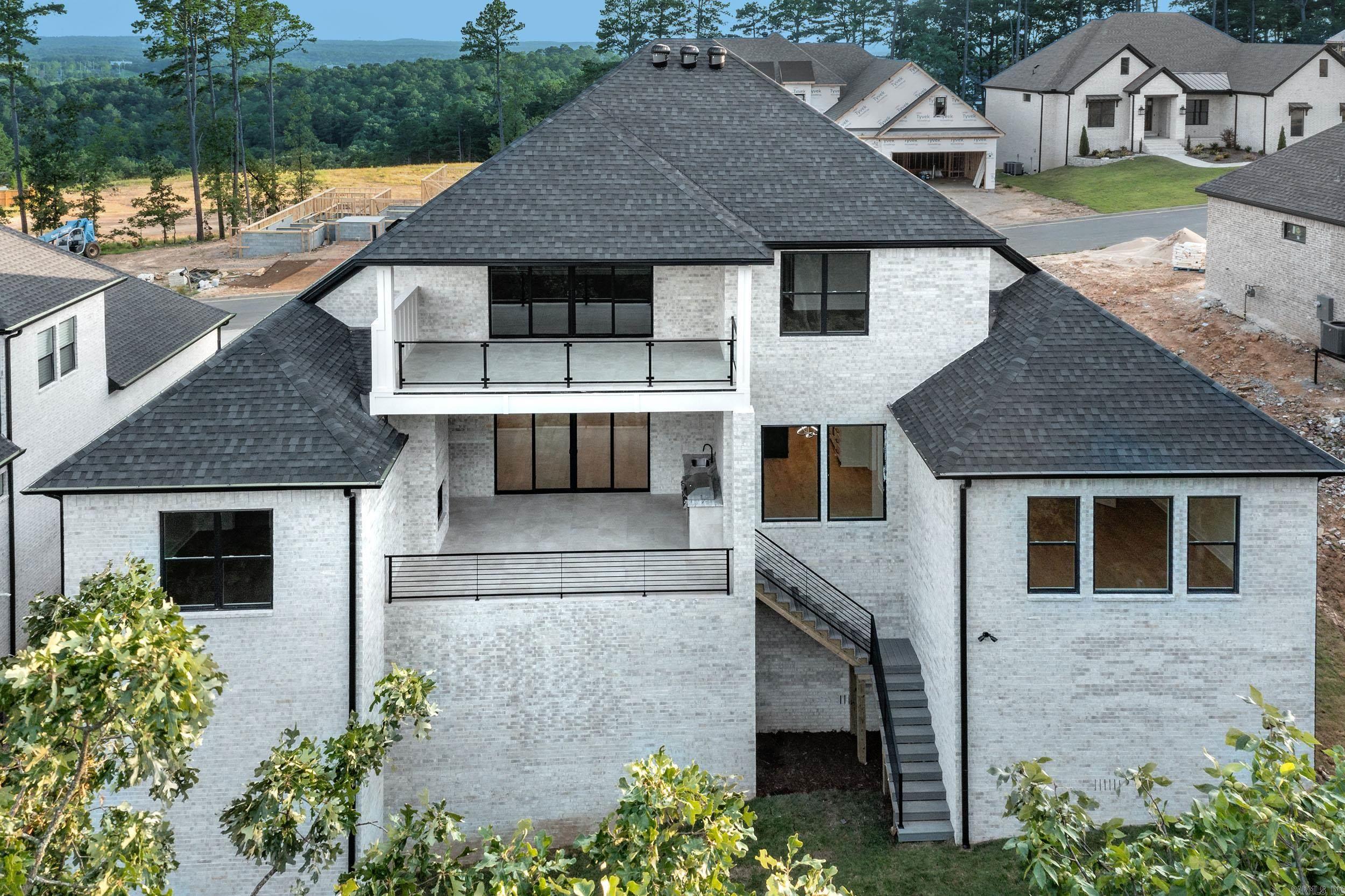 CHENAL VALLEY "FALSTONE COURT" - Residential