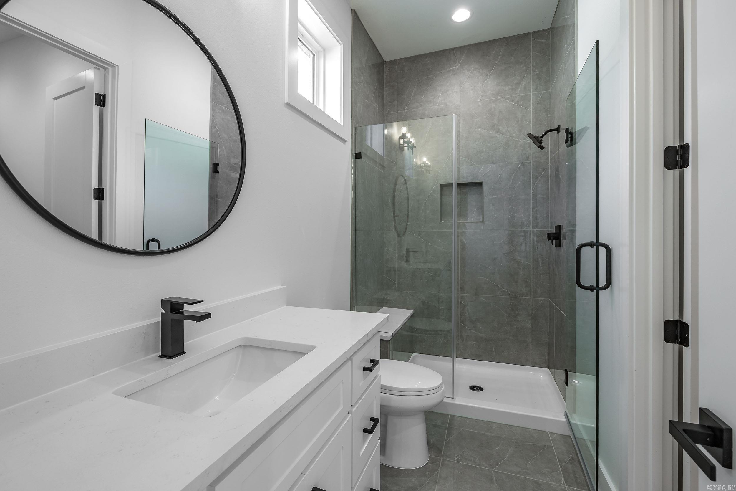 CHENAL VALLEY "FALSTONE COURT" - Residential