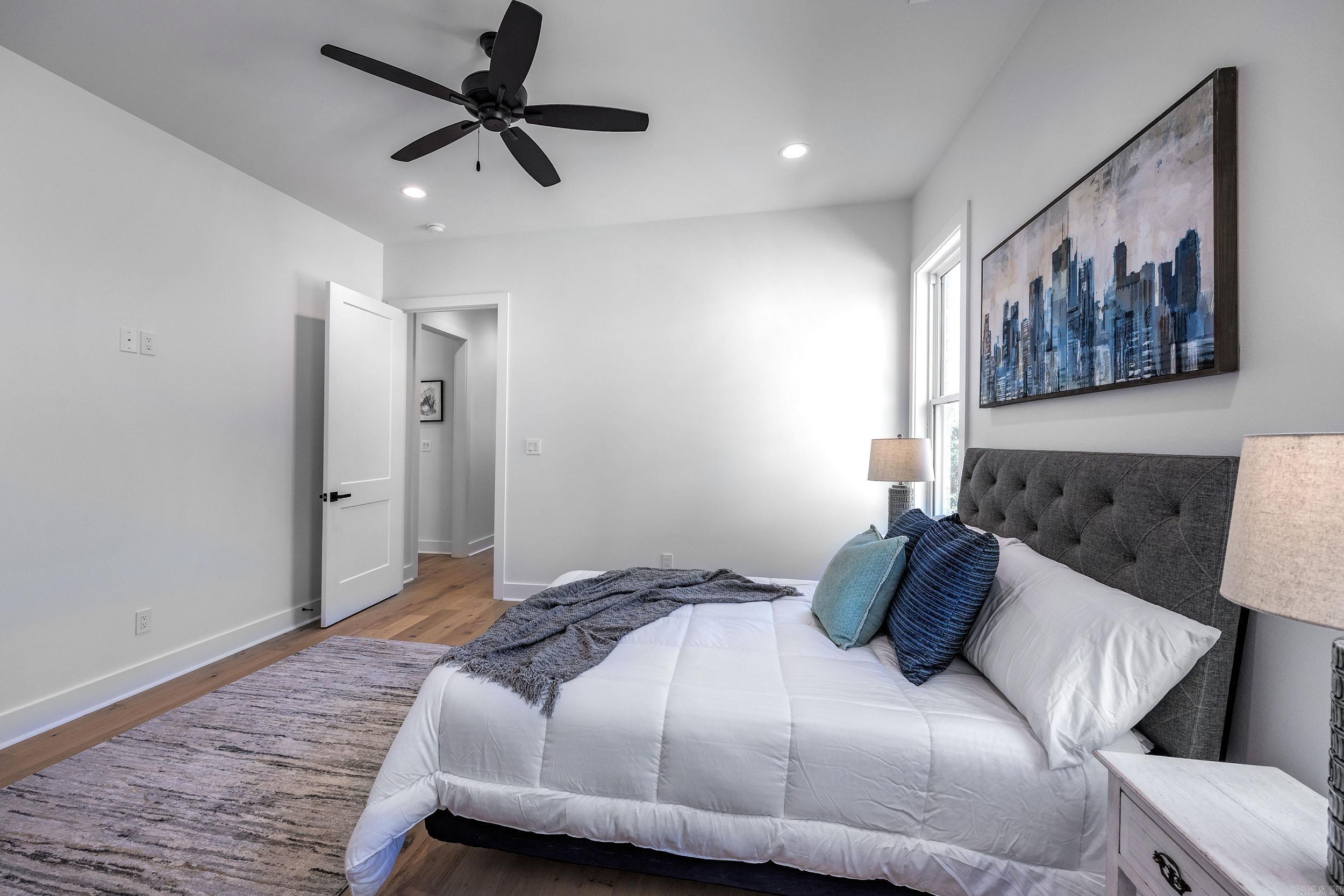 CHENAL VALLEY "FALSTONE COURT" - Residential