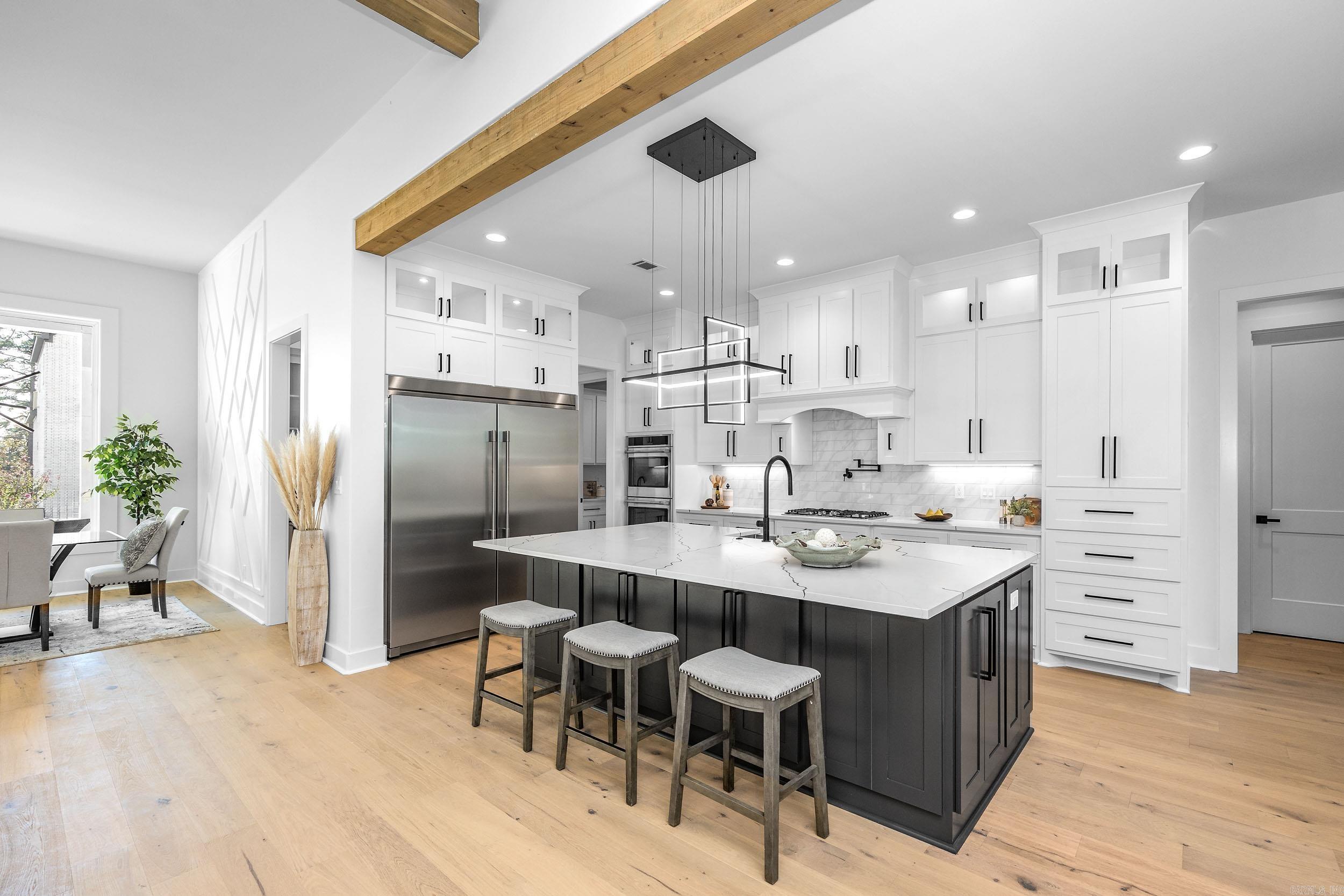 CHENAL VALLEY "FALSTONE COURT" - Residential