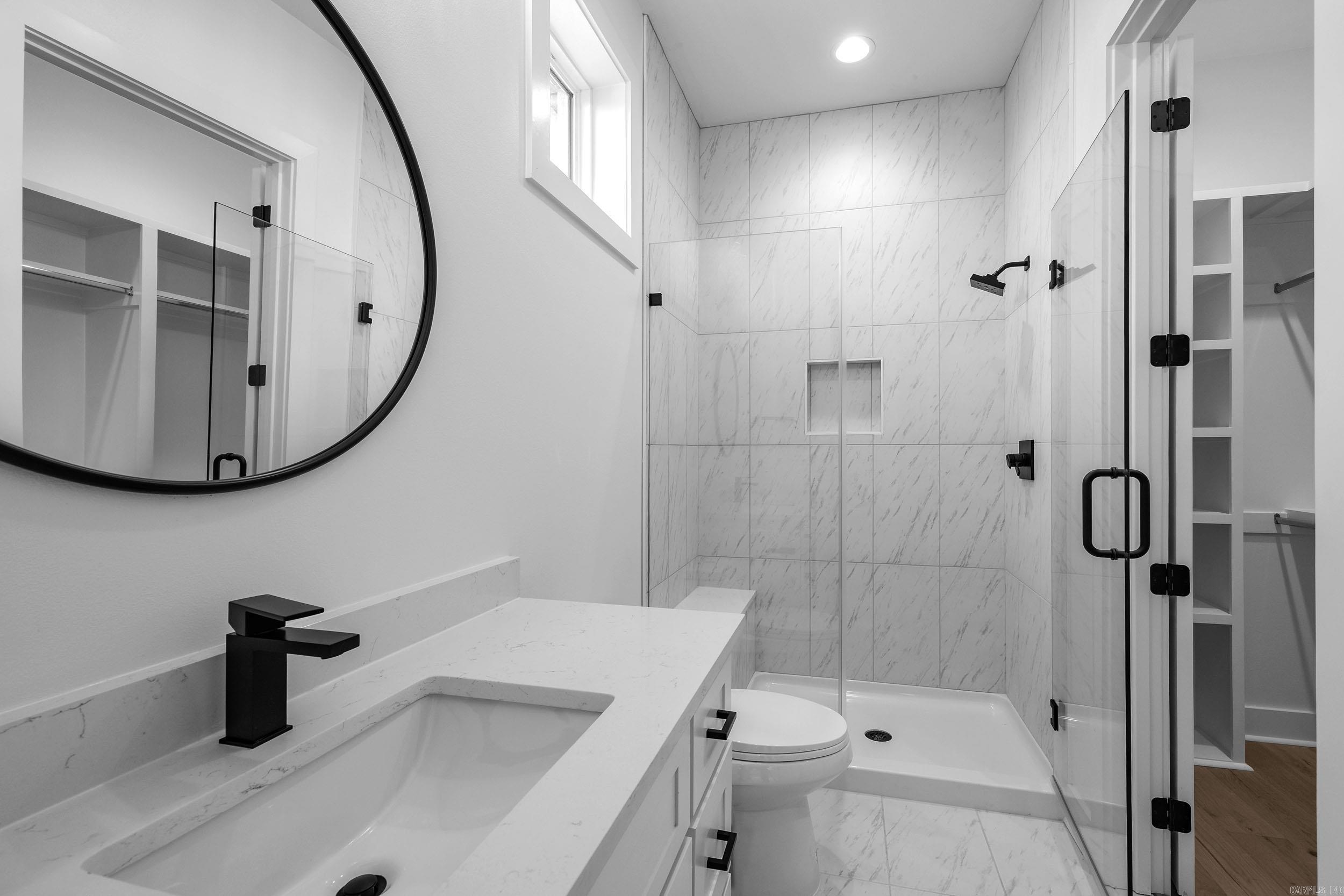 CHENAL VALLEY "FALSTONE COURT" - Residential