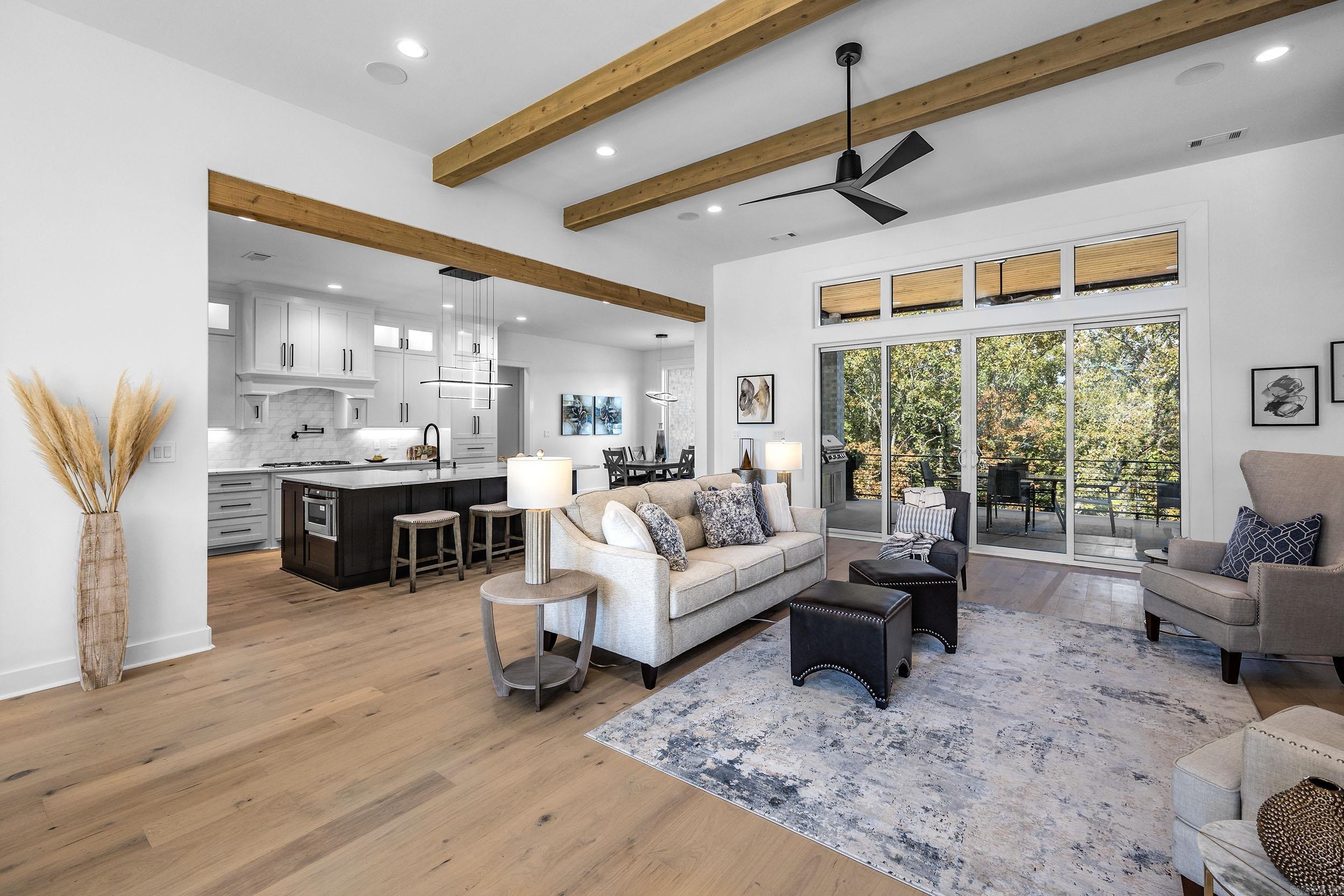 CHENAL VALLEY "FALSTONE COURT" - Residential