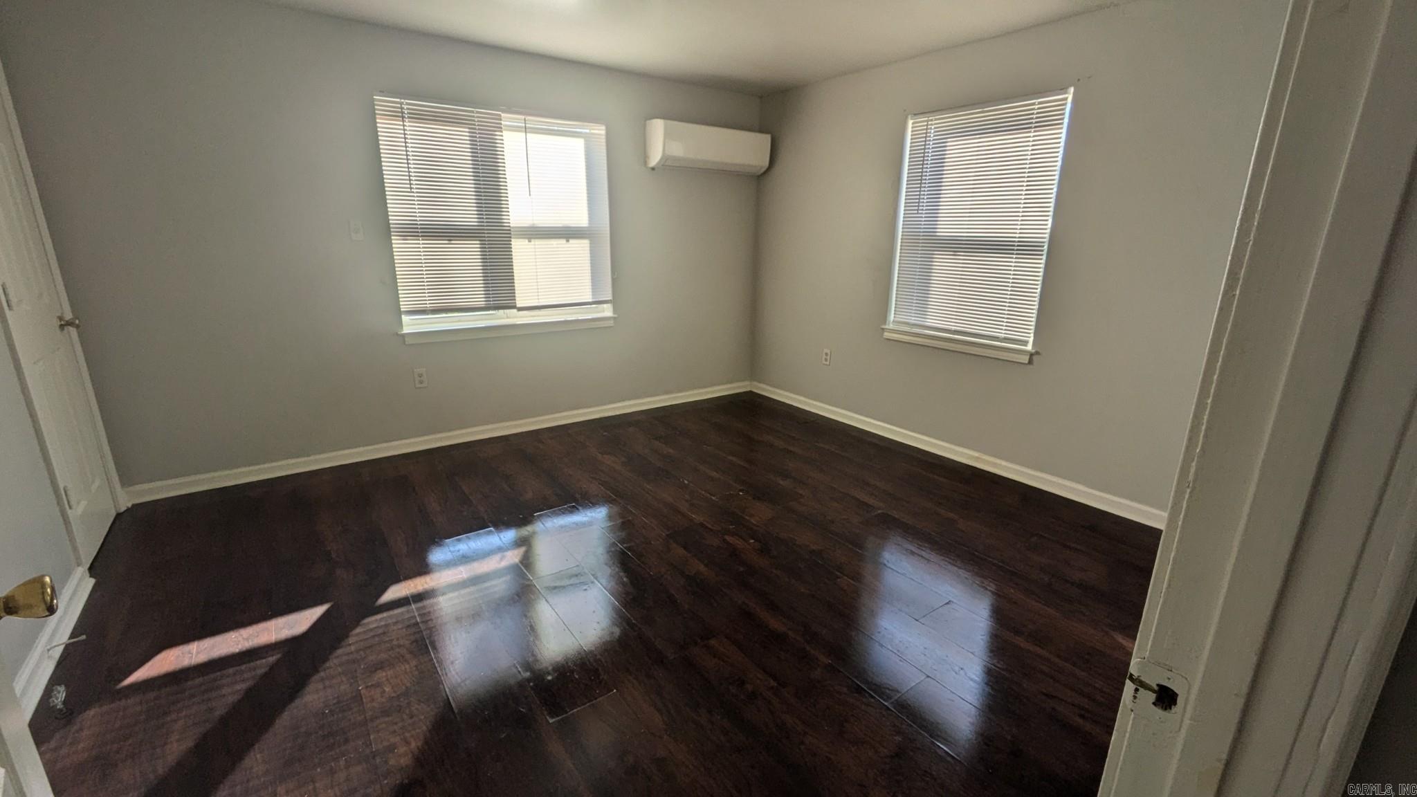 Holts Industrial - Residential Lease