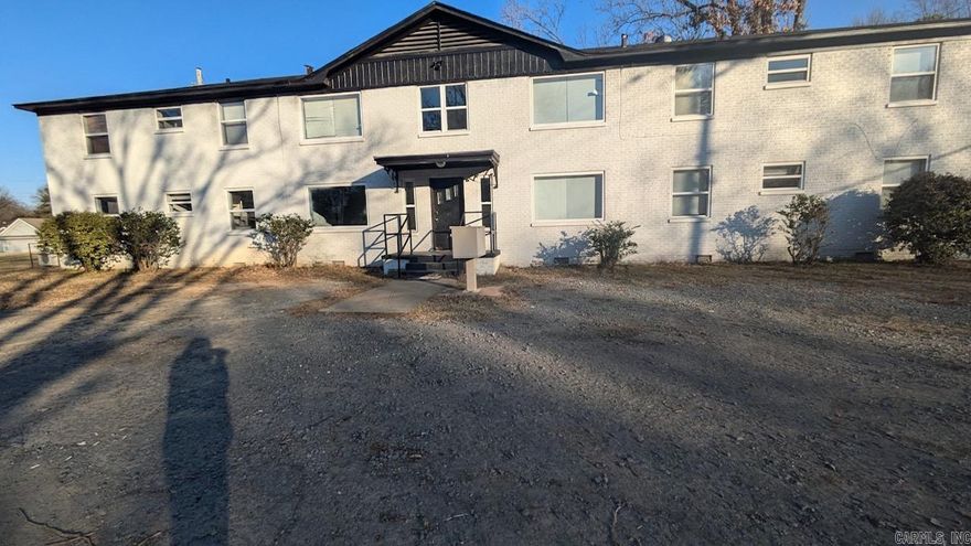 Welcome to 1504 Allen Street in North Little Rock, AR! This cozy apartment features 1 bedroom and 1 bathroom, perfect for those seeking a low-maintenance living space. The unit comes equipped with a refrigerator, ensuring convenience for all your storage needs. Say goodbye to the hassle of taking out the trash and maintaining the lawn, as both services are provided for your convenience. Don't miss out on this opportunity to call 1504 Allen Street your new home!
