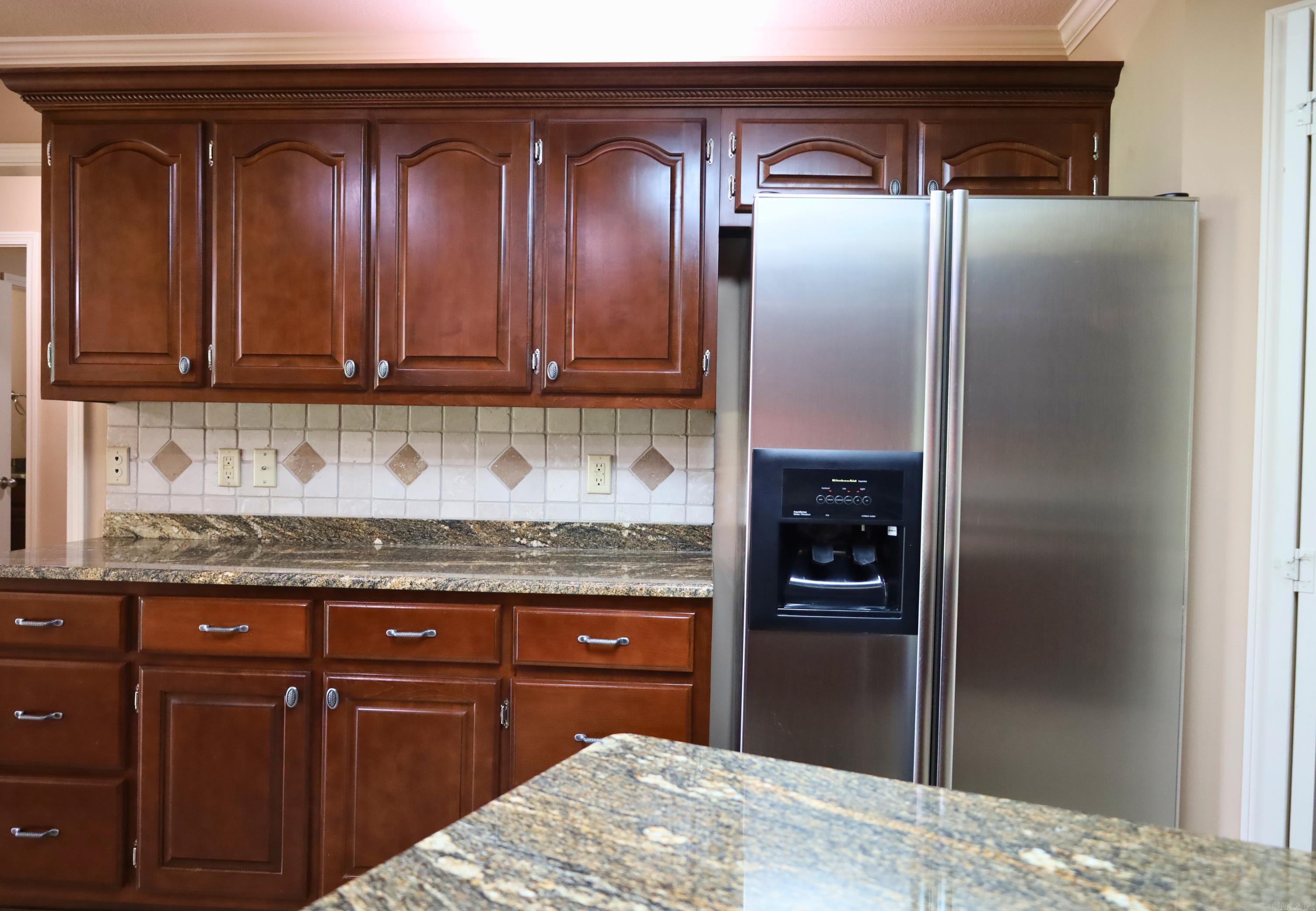 GOLFERS ACRES - Residential