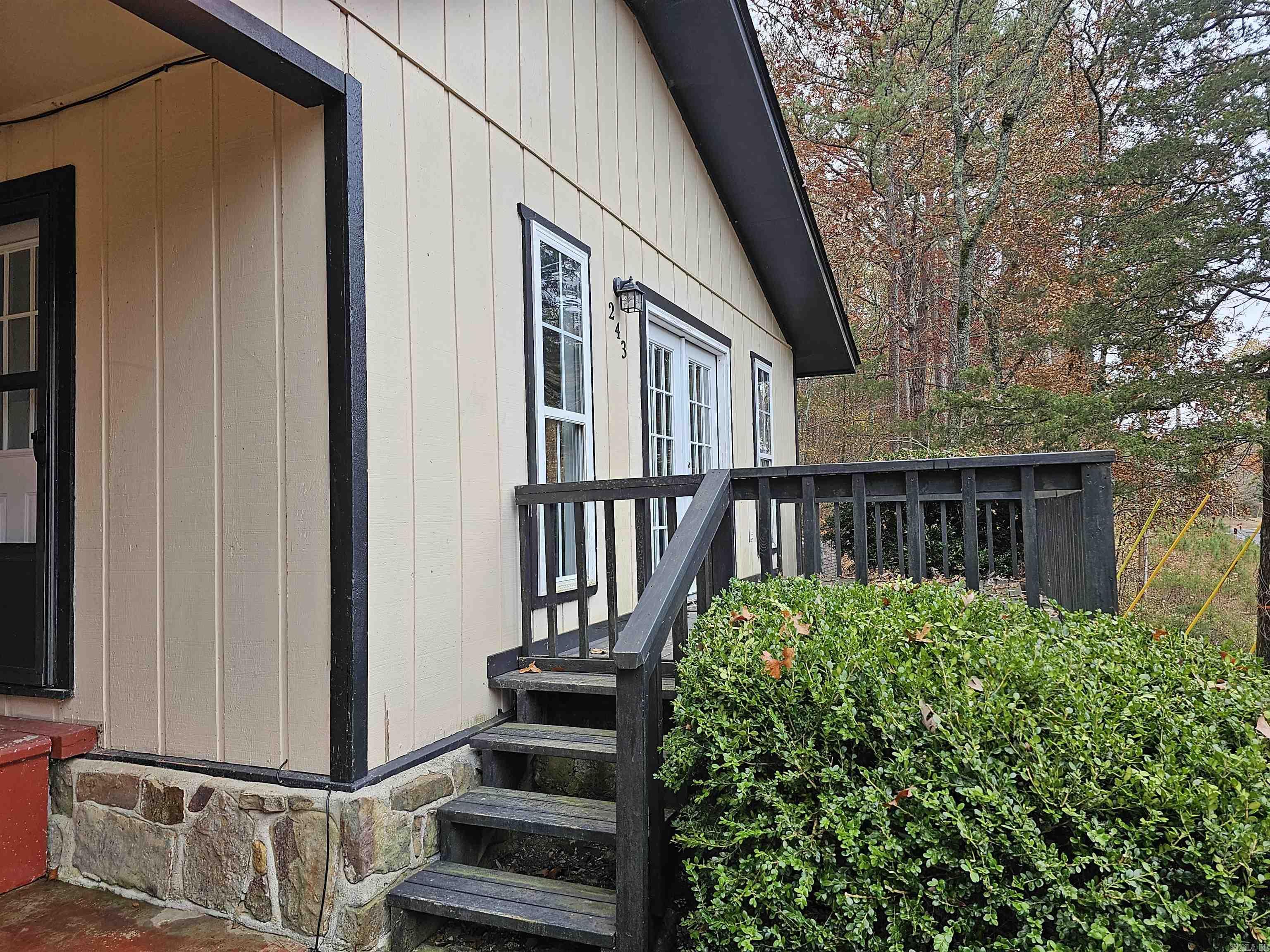 LAKEWOOD - Residential