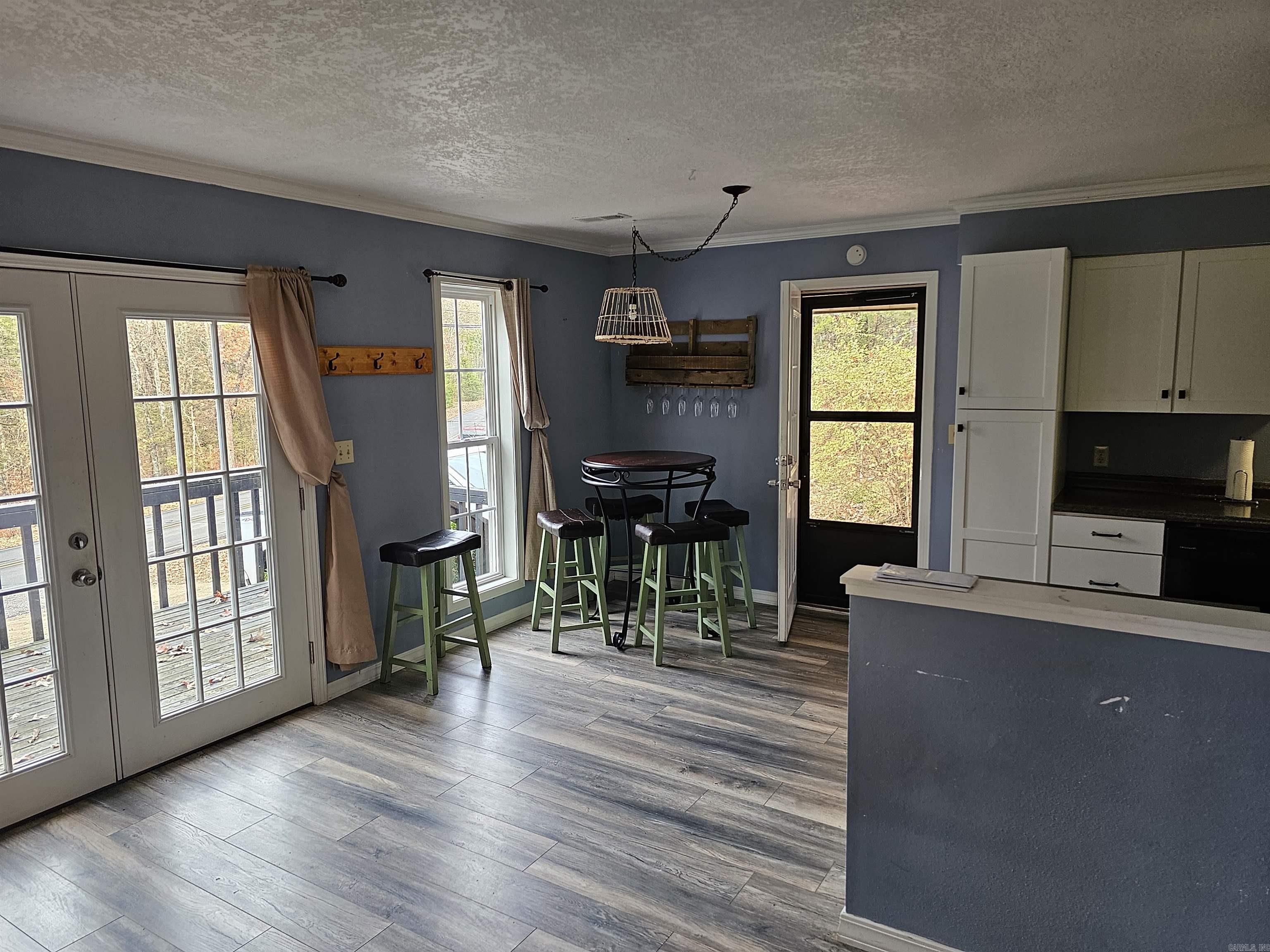 LAKEWOOD - Residential