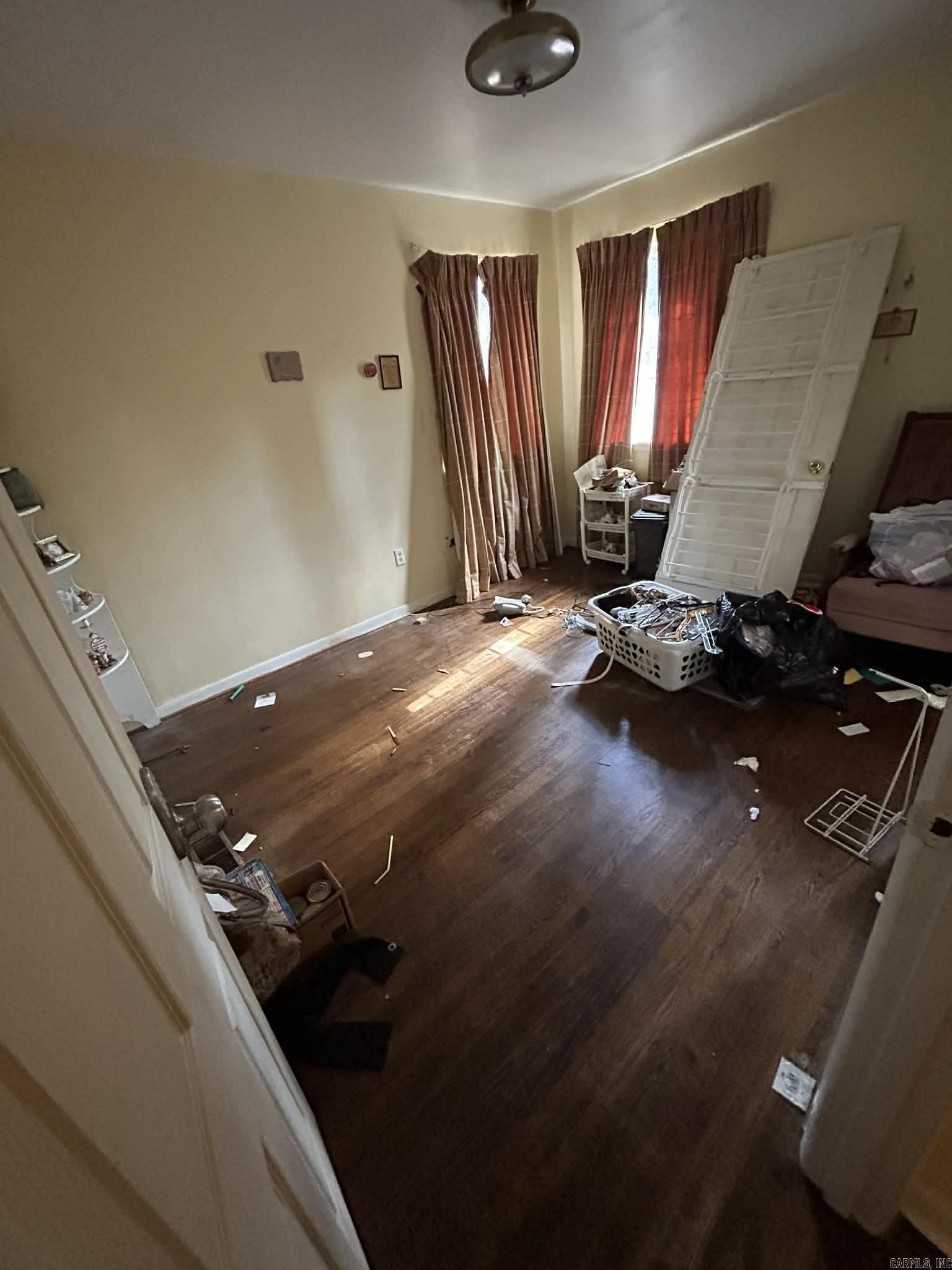 INTERURBAN HGTS - Residential