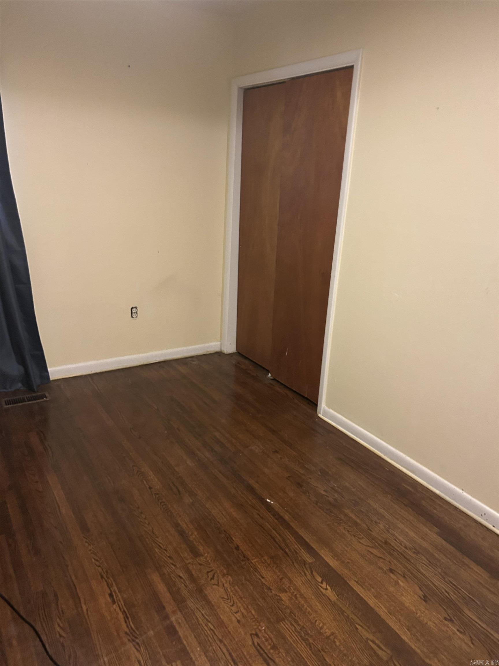 INTERURBAN HGTS - Residential