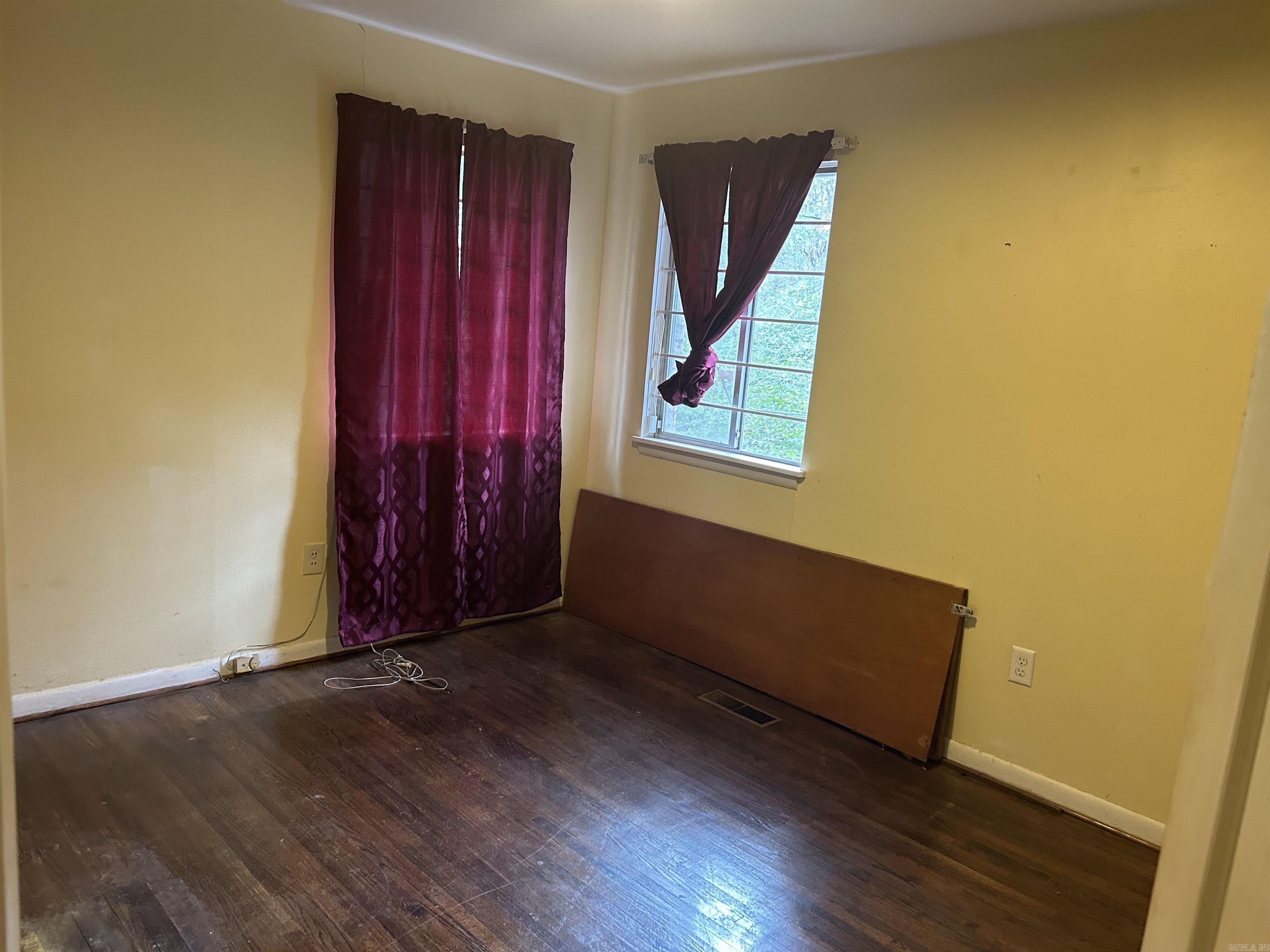 INTERURBAN HGTS - Residential