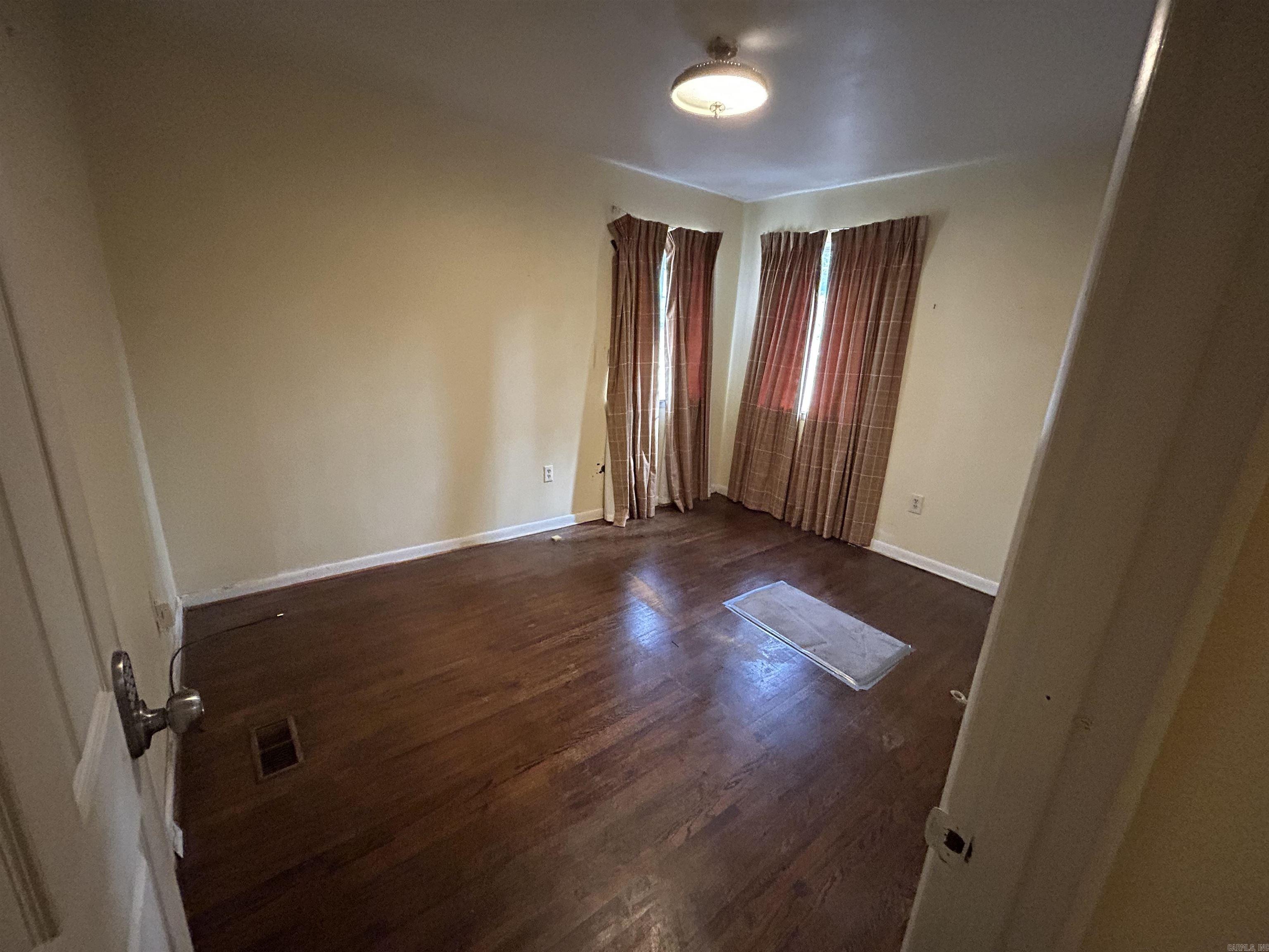 INTERURBAN HGTS - Residential