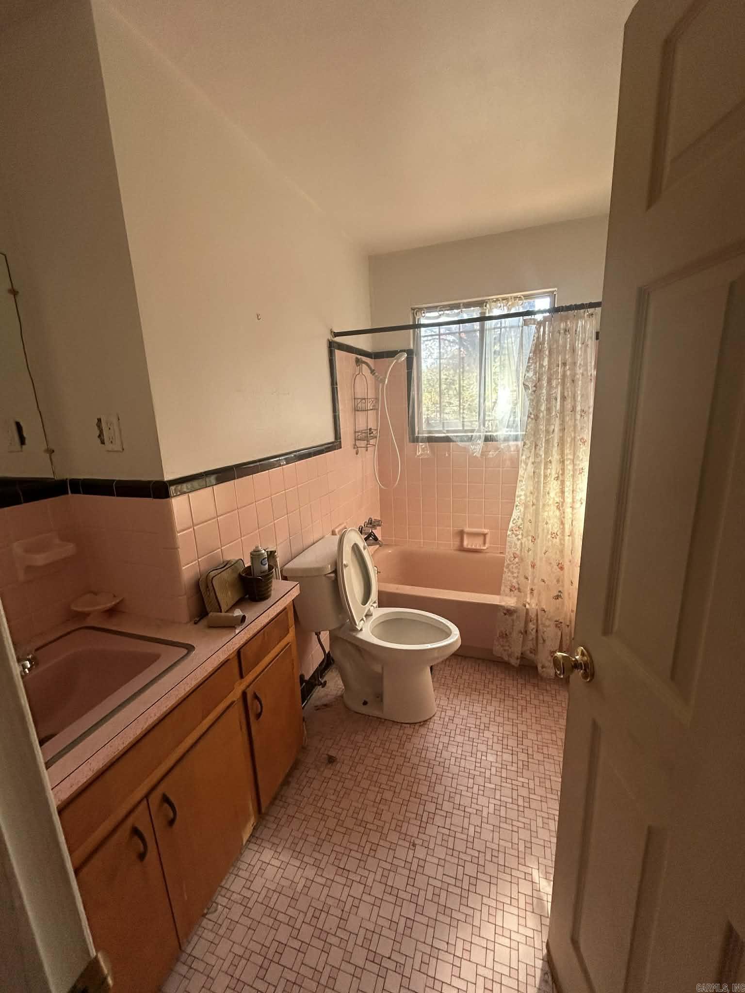 INTERURBAN HGTS - Residential