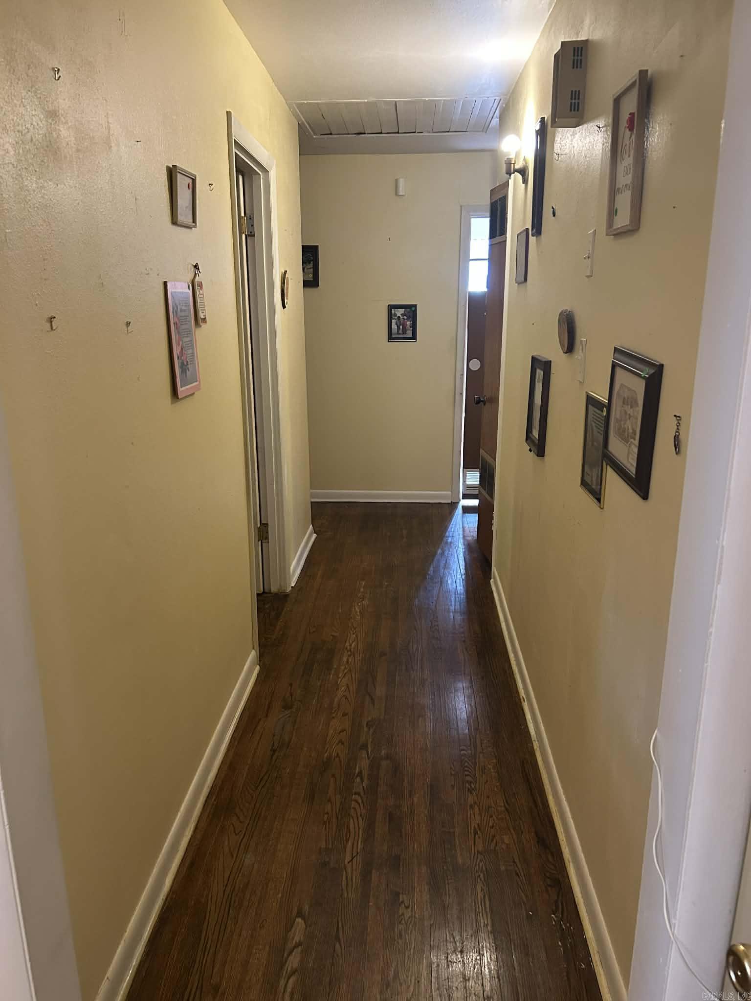 INTERURBAN HGTS - Residential