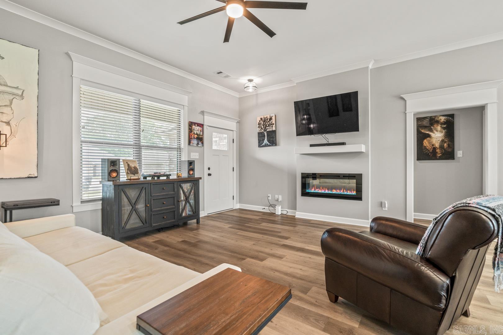 JAXON TERRACE - Residential