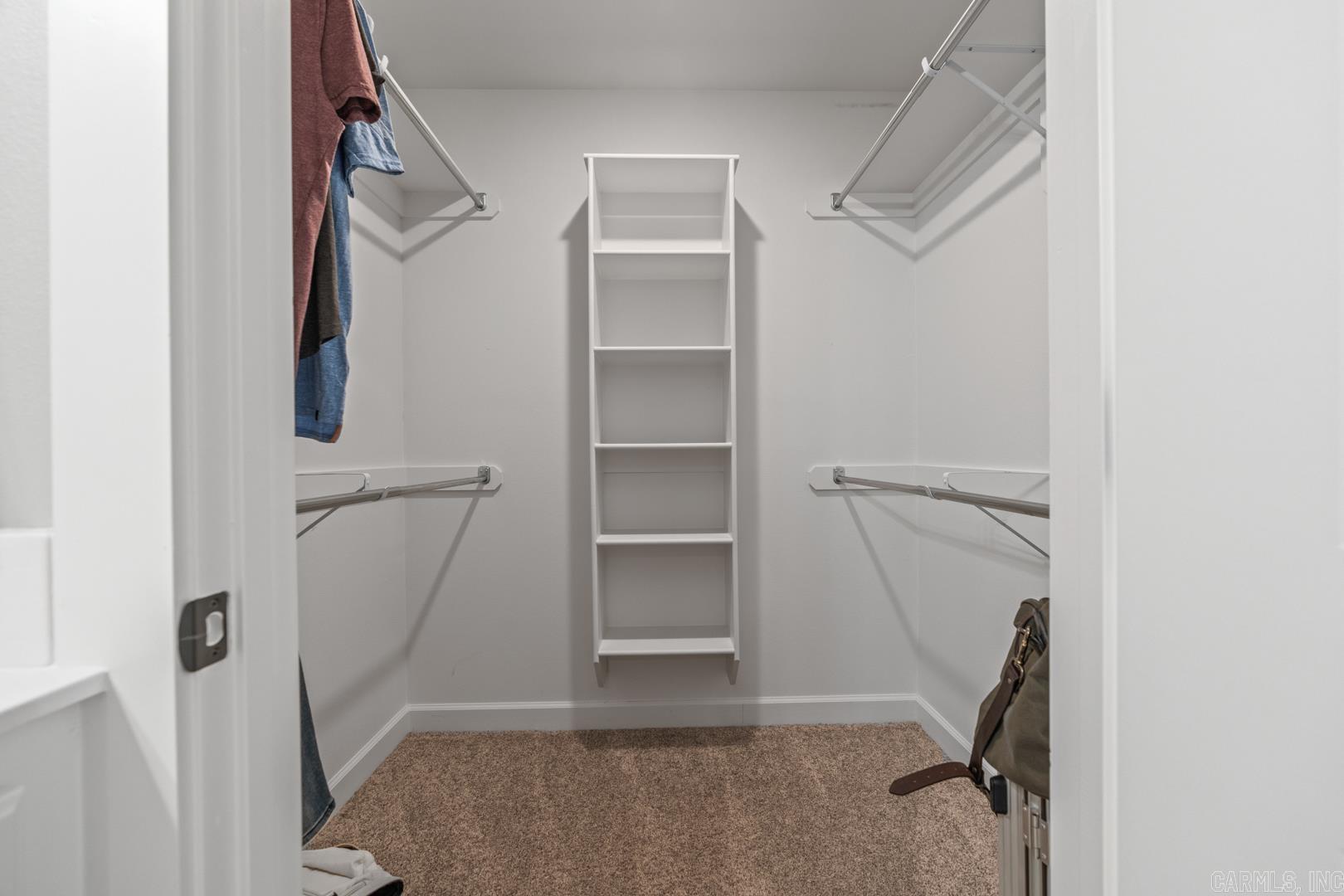 JAXON TERRACE - Residential